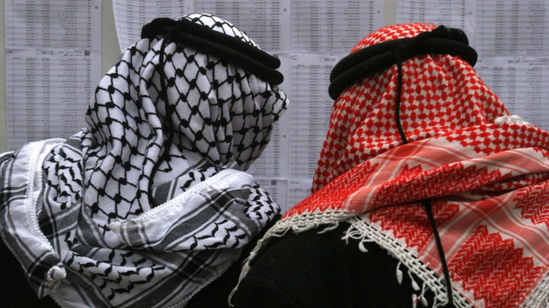 هل يمكن للمتقاعد مبكرا العودة للمنشأة التي تقاعد منها؟ خبير يجيب