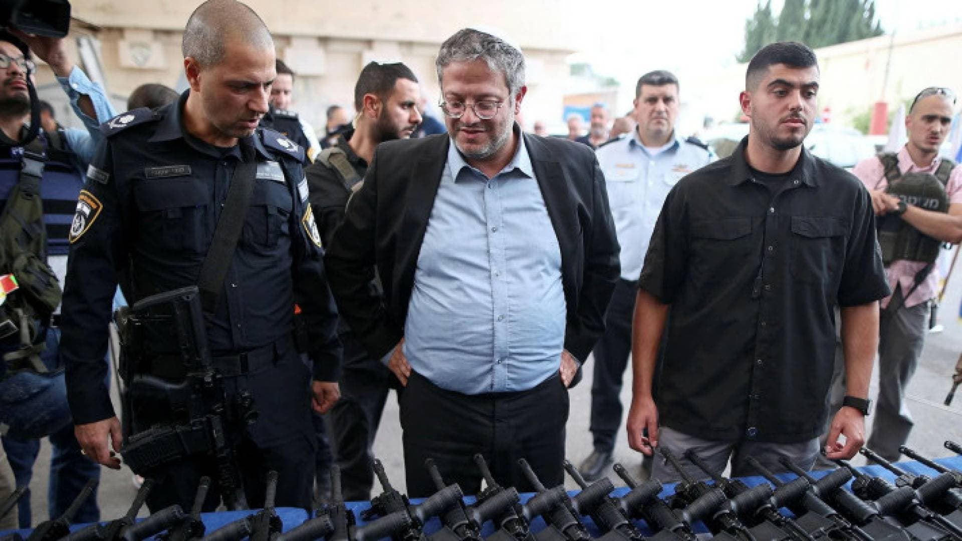 بن غفير يدعو المستوطنين إلى حمل السلاح في وجه الفلسطينيين