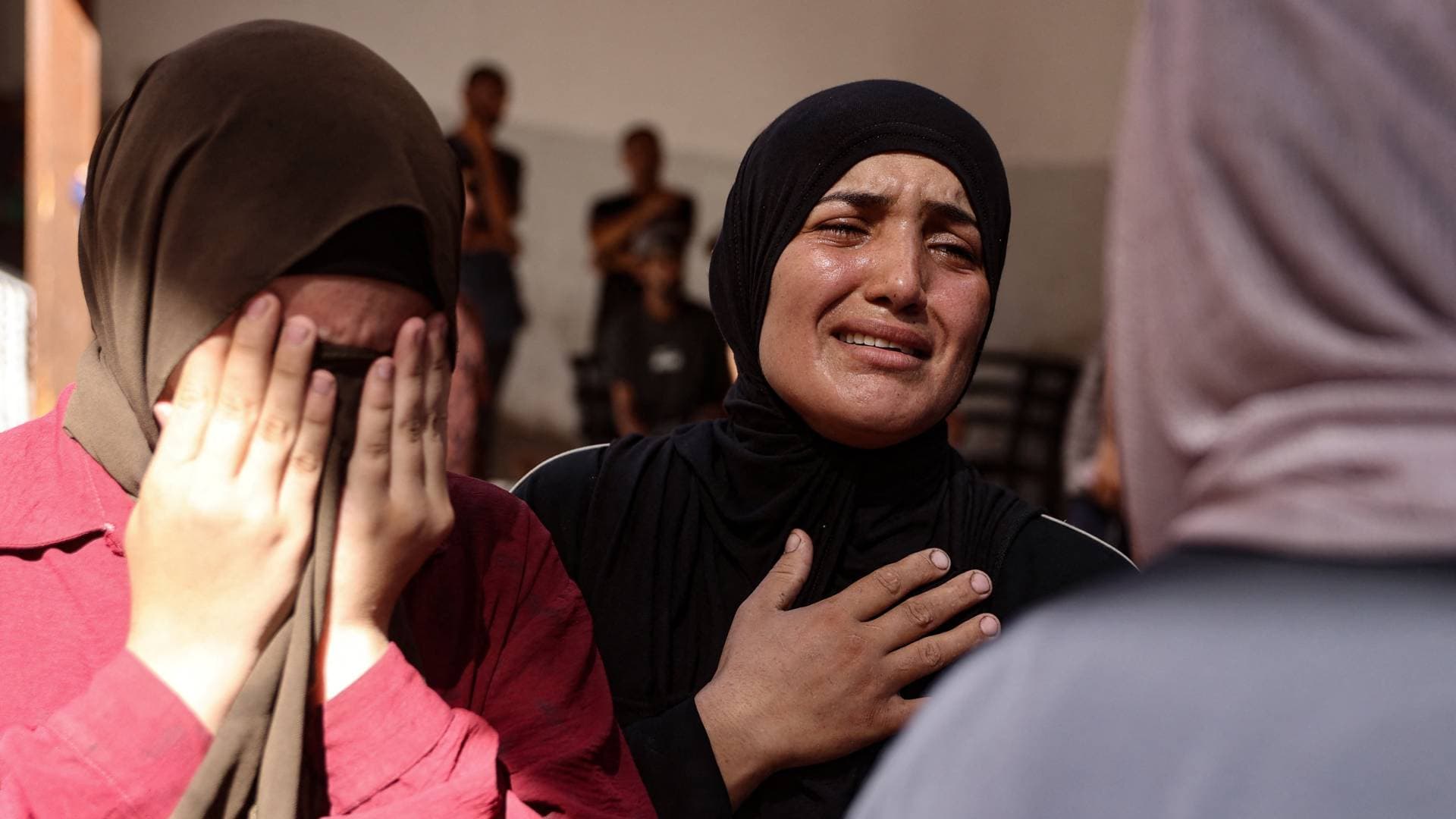 تفاصيل صادمة للمذبحة التي ارتكبها الاحتلال في مدرسة "التابعين" بغزة