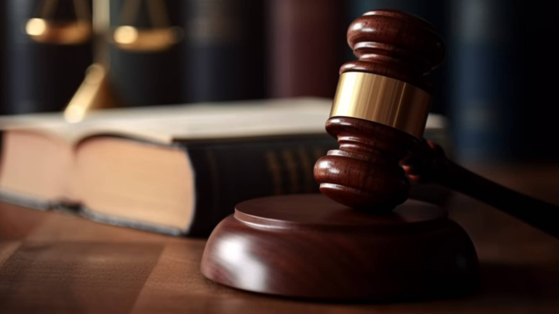 الأردن.. شاب تعمد تقبيل طفلة في مركبته و"الجنايات الكبرى" تصدر حكمها