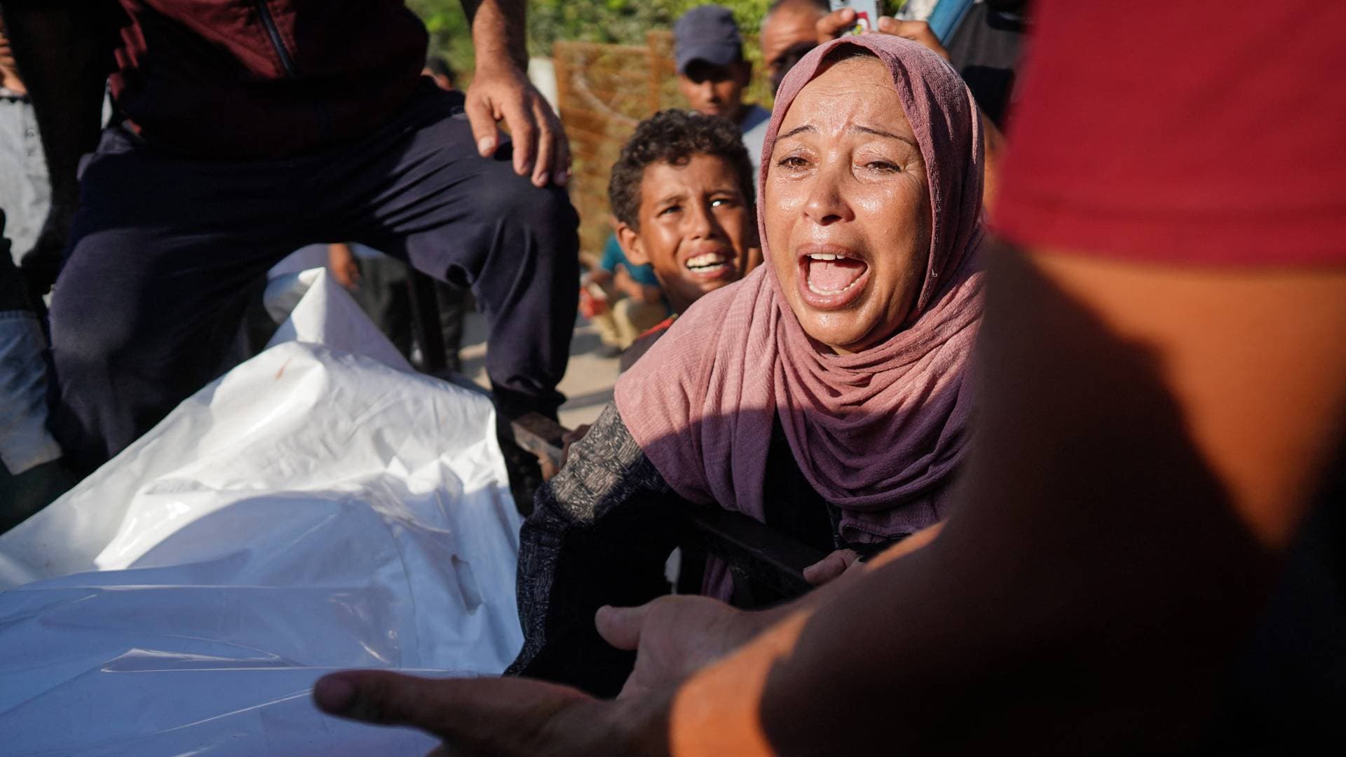 314 يوما للعدوان على غزة.. مجازر متواصلة وأشلاء متناثرة ومفاوضات عالقة