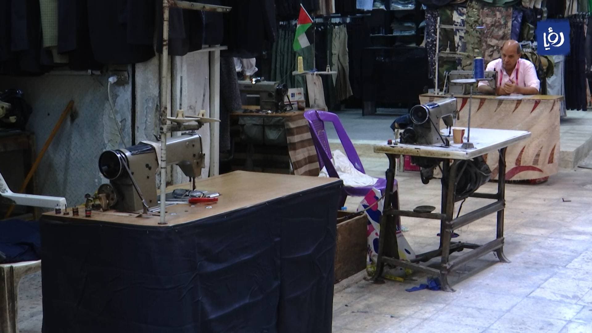 تقرير | مهنة تفصيل الملابس تكافح البقاء مع اكتساح الألبسة الجاهزة
