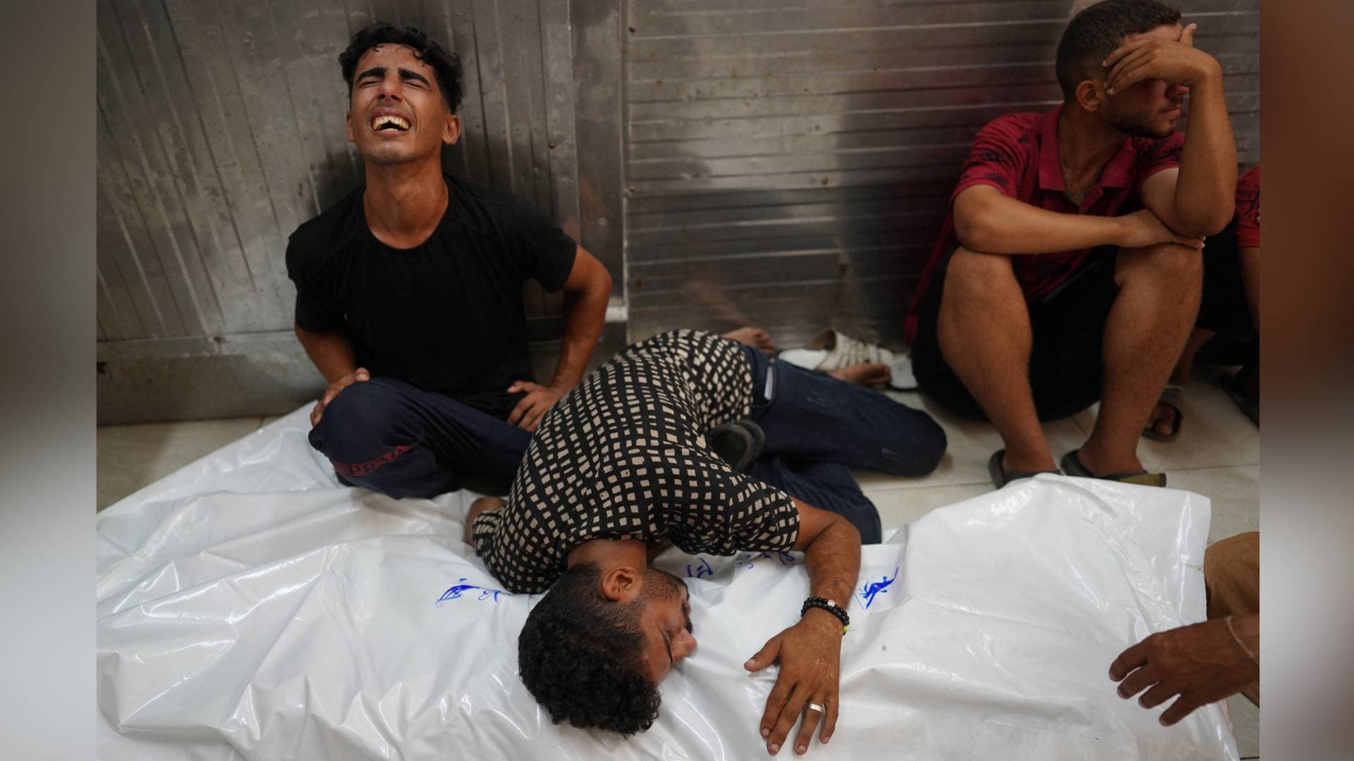 مسؤولون من واشنطن وتل أبيب: "صفقة الهدنة بغزة على حافة الانهيار ولا بدائل واضحة"