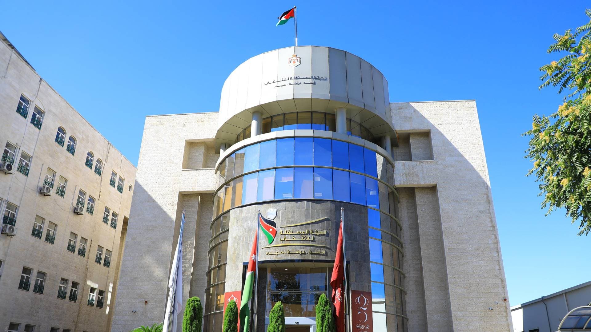 "المستقلة للانتخاب" تكشف أعداد القوائم الانتخابية النهائية وعدد المرشحين المنسحبين