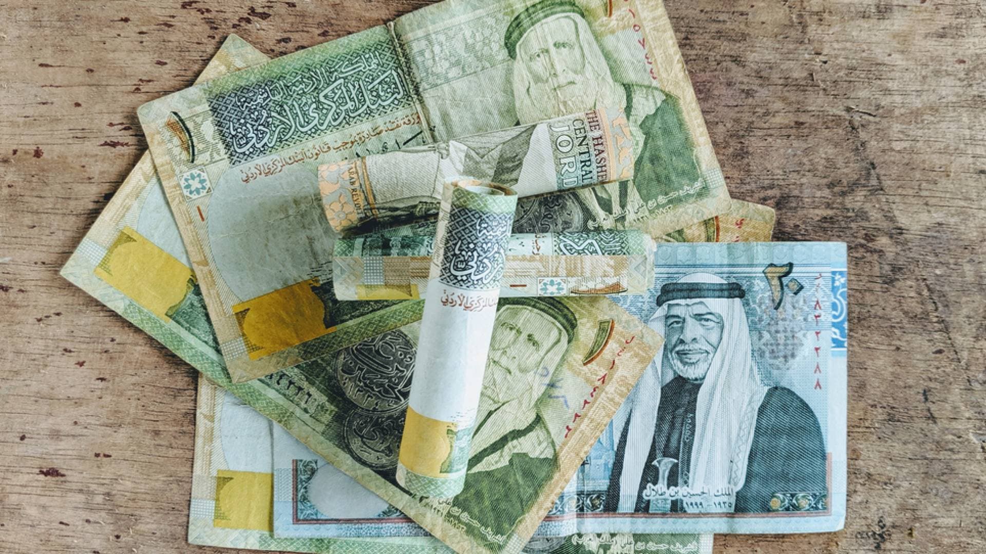 "جمعية الصرافين": الطلب على الدينار الأردني قوي