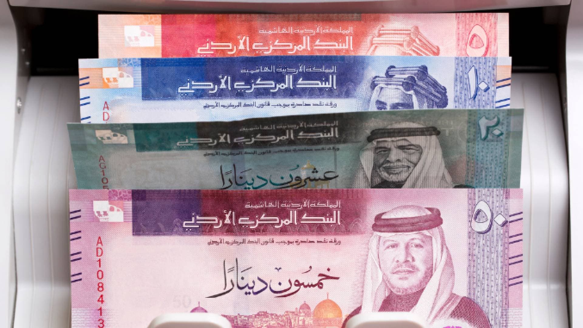 خبير يزف بشرى سارة للخاضعين للضمان.. تفاصيل