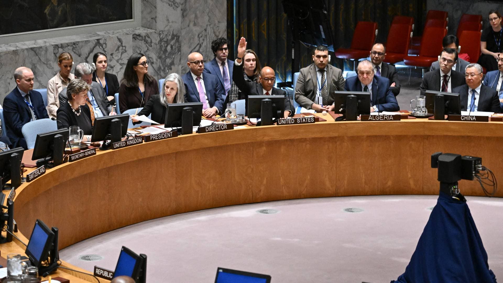 الفصائل الفلسطينية تدين استخدام واشنطن الفيتو ضد قرار وقف إطلاق النار بغزة