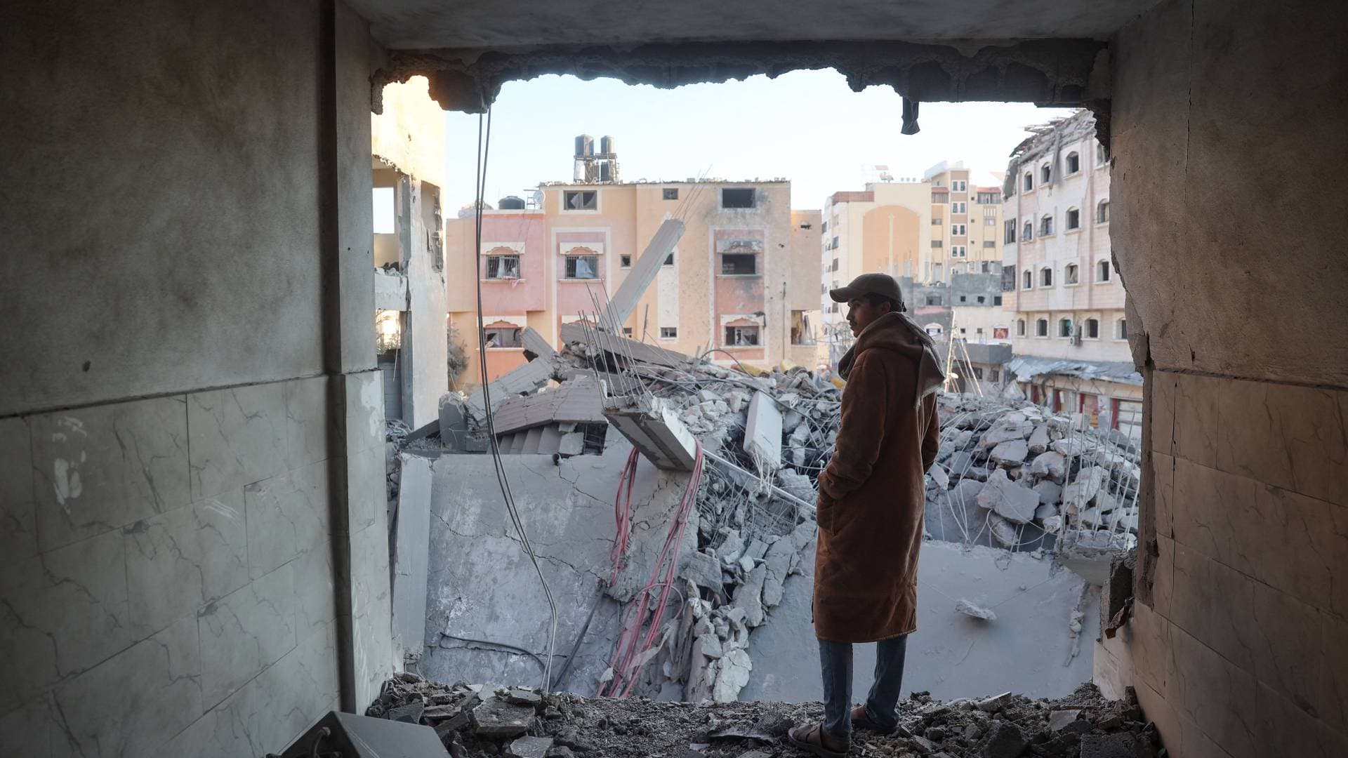 البث العبرية: المرحلة الحالية لا يغلب عليها التفاؤل حول الهدنة في غزة