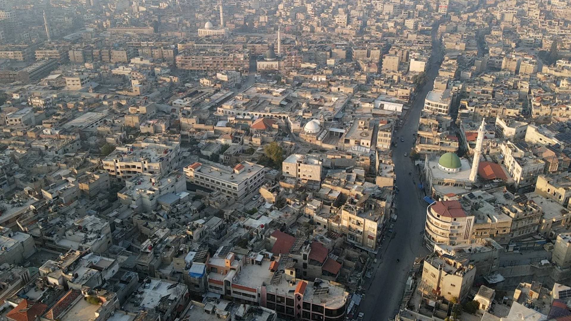 مصادر سورية: دوي انفجارات في عدة مناطق في العاصمة دمشق
