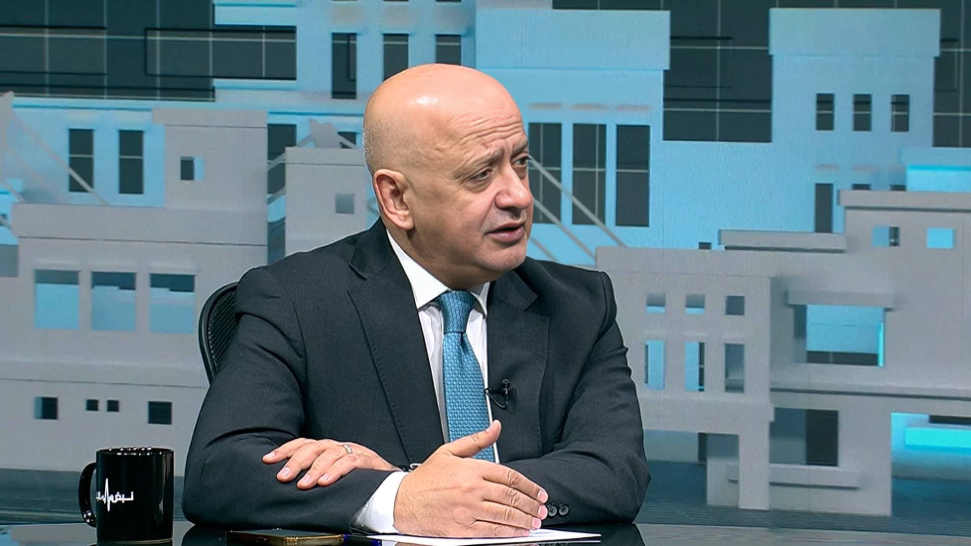الحاج توفيق: دخول 48 شاحنة بضائع بشكل مباشر الى سوريا الأربعاء - فيديو