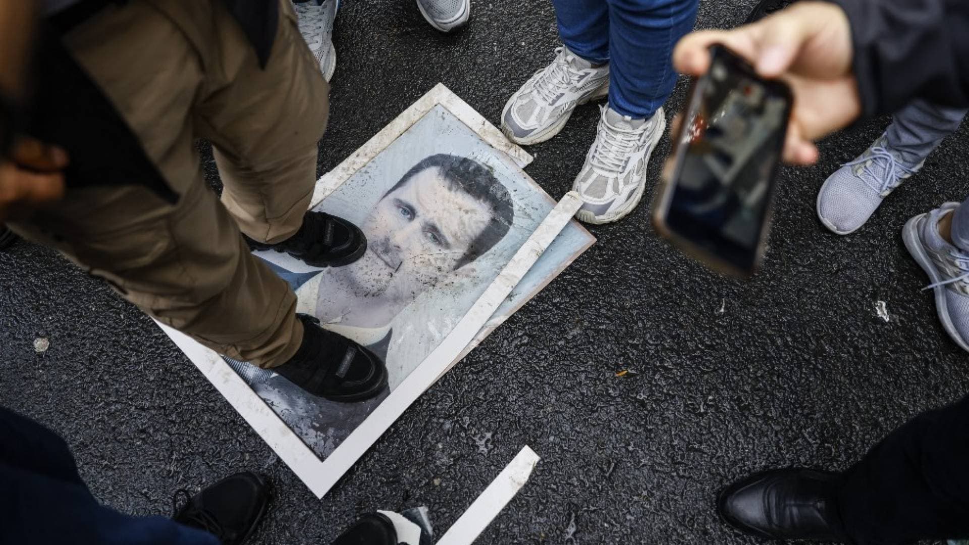 بالفيديو.. شهر على سقوط نظام بشار الأسد.. الحدث الأبرز عربيا وعالميا