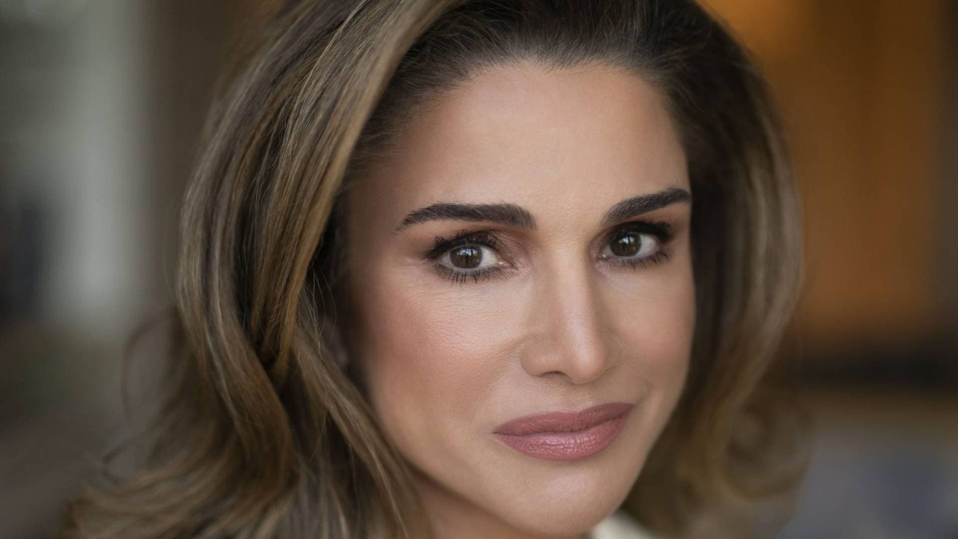 الملكة رانيا العبدالله تطالب بتطبيق عالمي غير مشروط لحقوق الأطفال