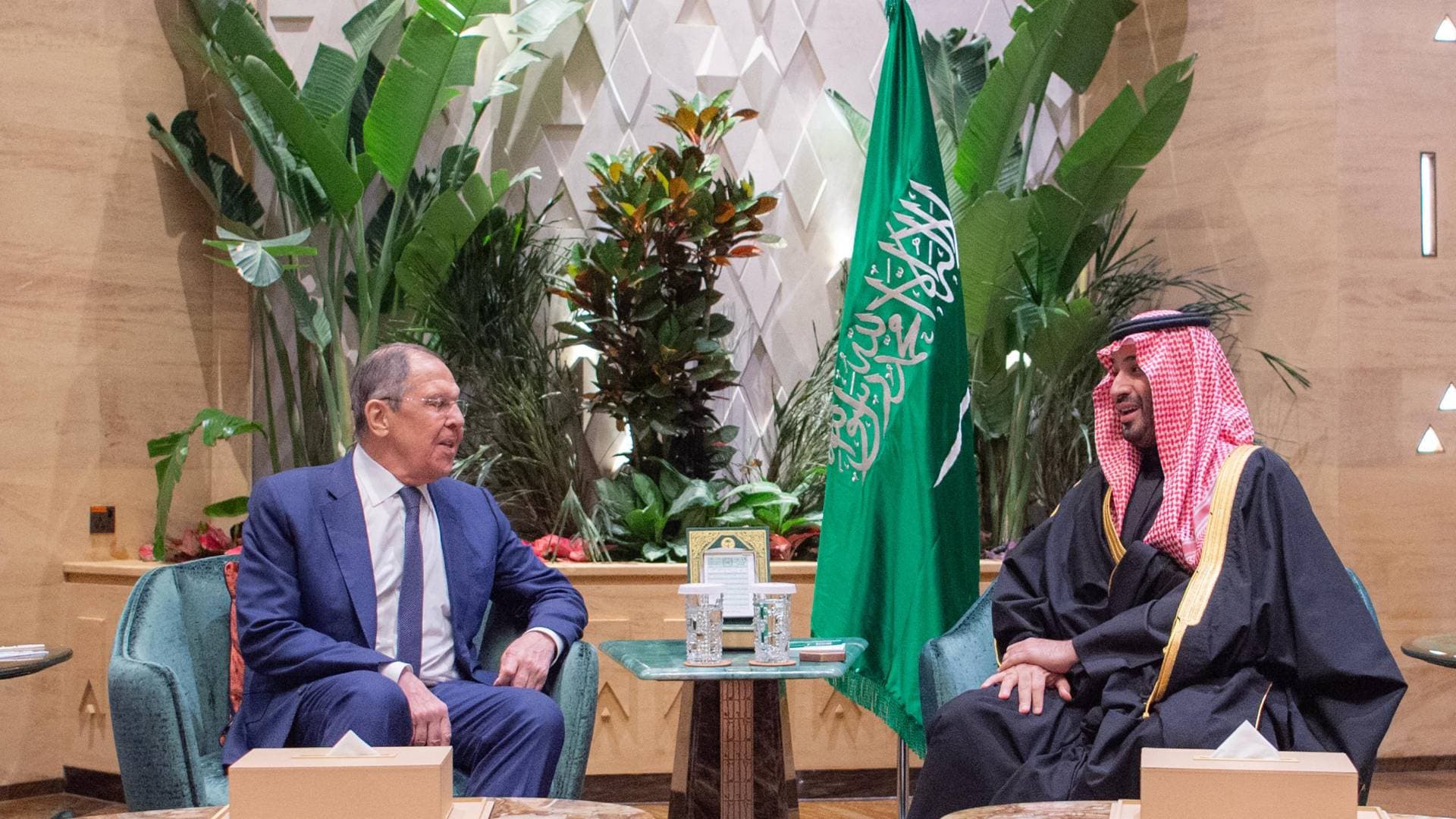 الأردن يرحب بإعلان السعودية استضافة محادثات بين روسيا وأمريكا