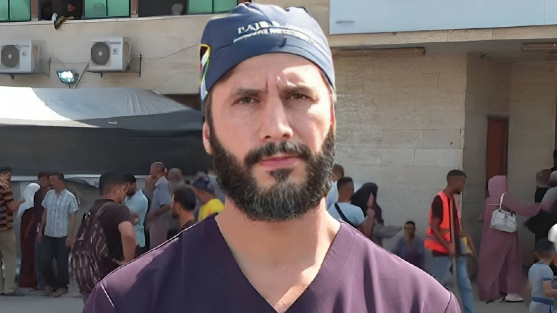 قرار مفاجئ يمنع الطبيب العراقي أبو رغيف من دخول غزة