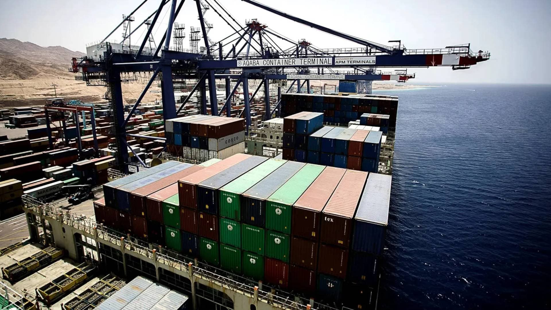 ارتفاع صادرات صناعة عمان 15% في الربع الأول من 2025