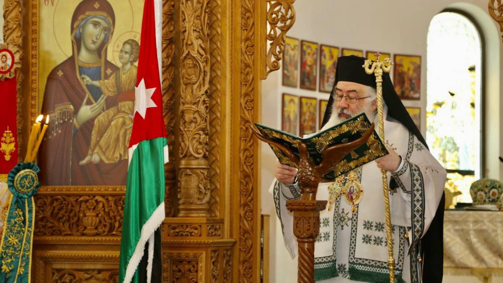 رؤساء الكنائس في الأردن يهنئون بيوم العلم ويدعون لرفع راية الوطن بالعمل والاجتهاد