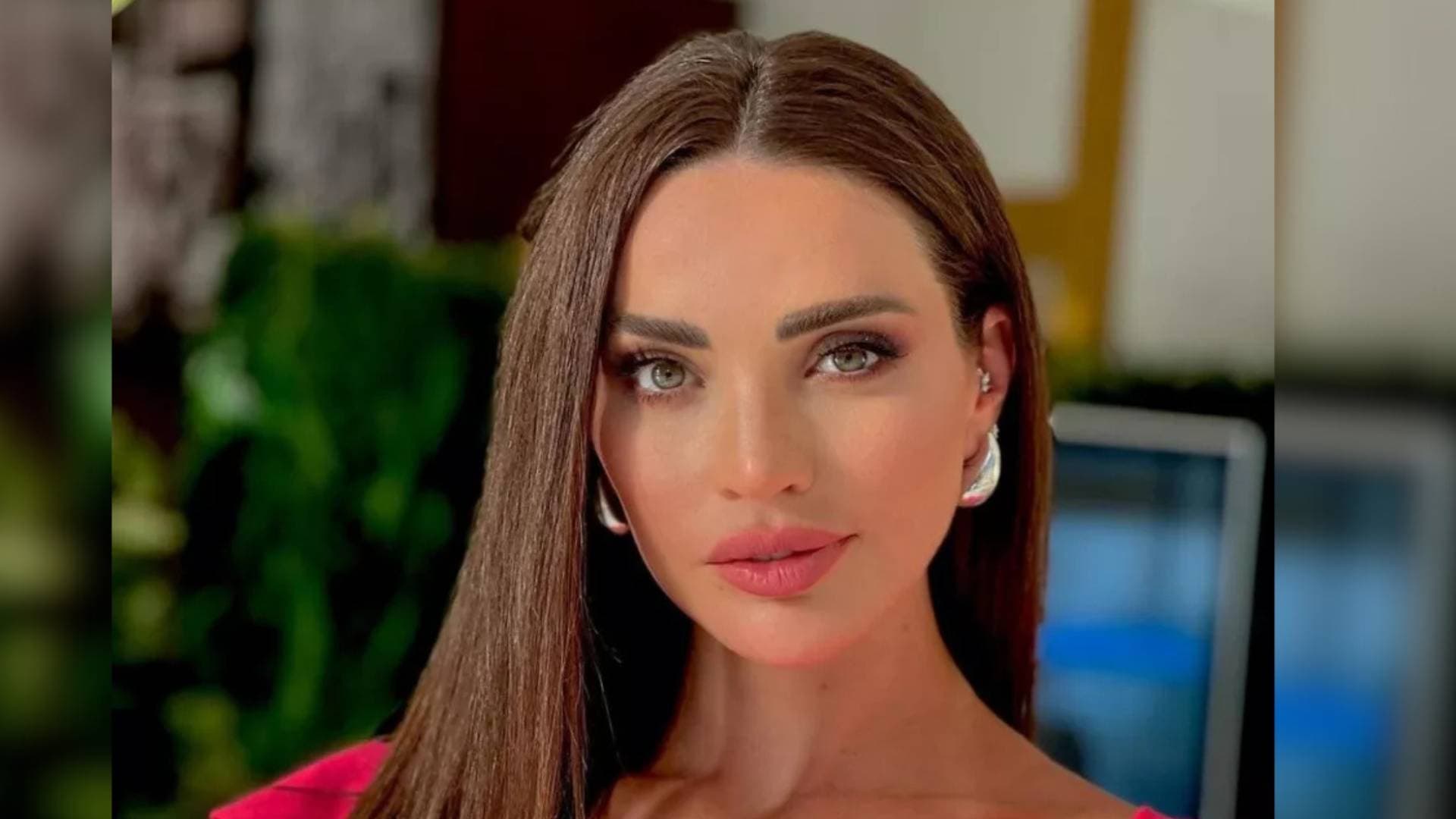 مفاجأة على الهواء..ممثل سوري يطلب يد داليدا خليل خلال برنامج تلفزيوني - صورة