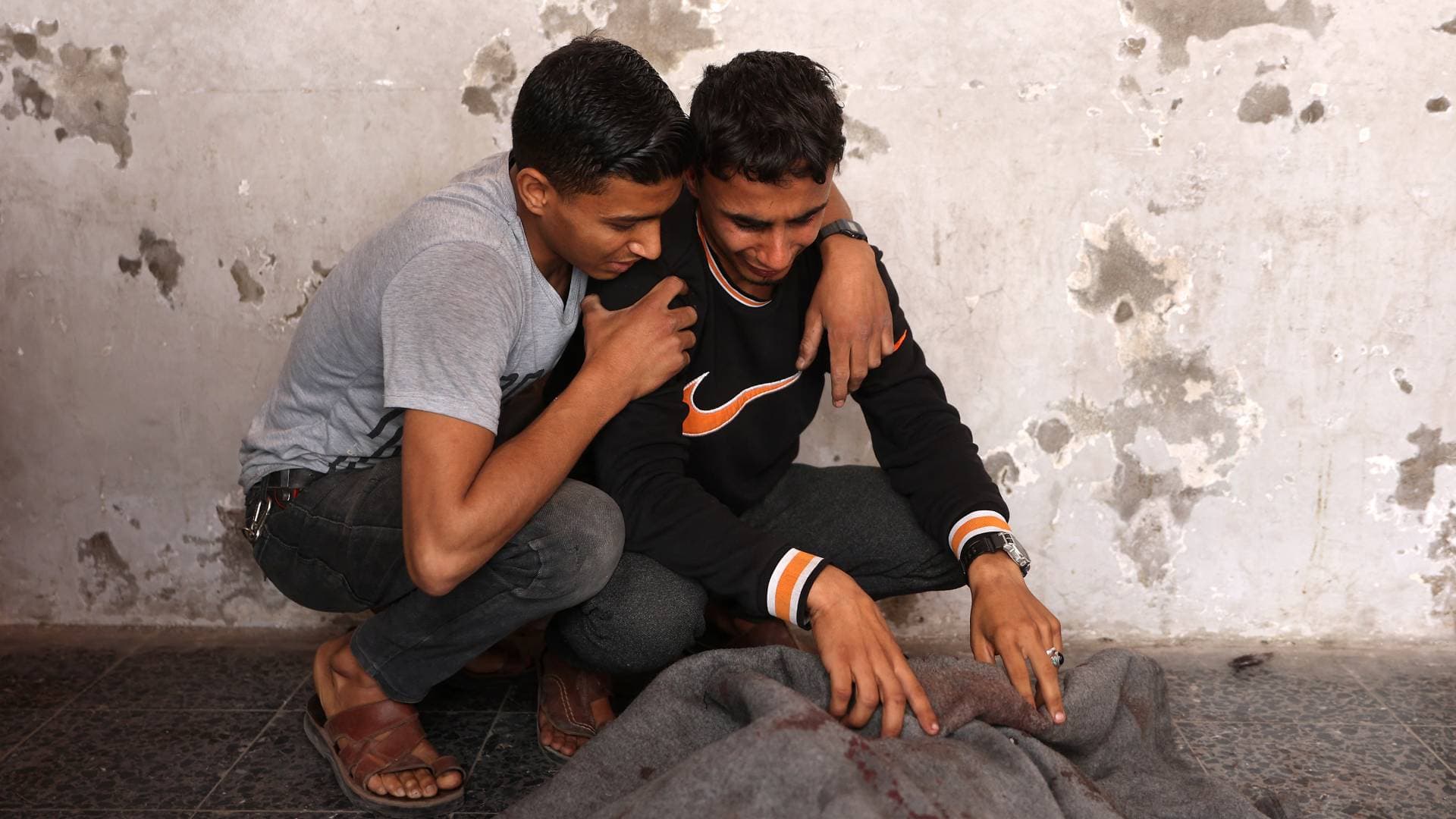شهداء وجرحى بقصف واستهدافات متفرقة لقوات الاحتلال في قطاع غزة