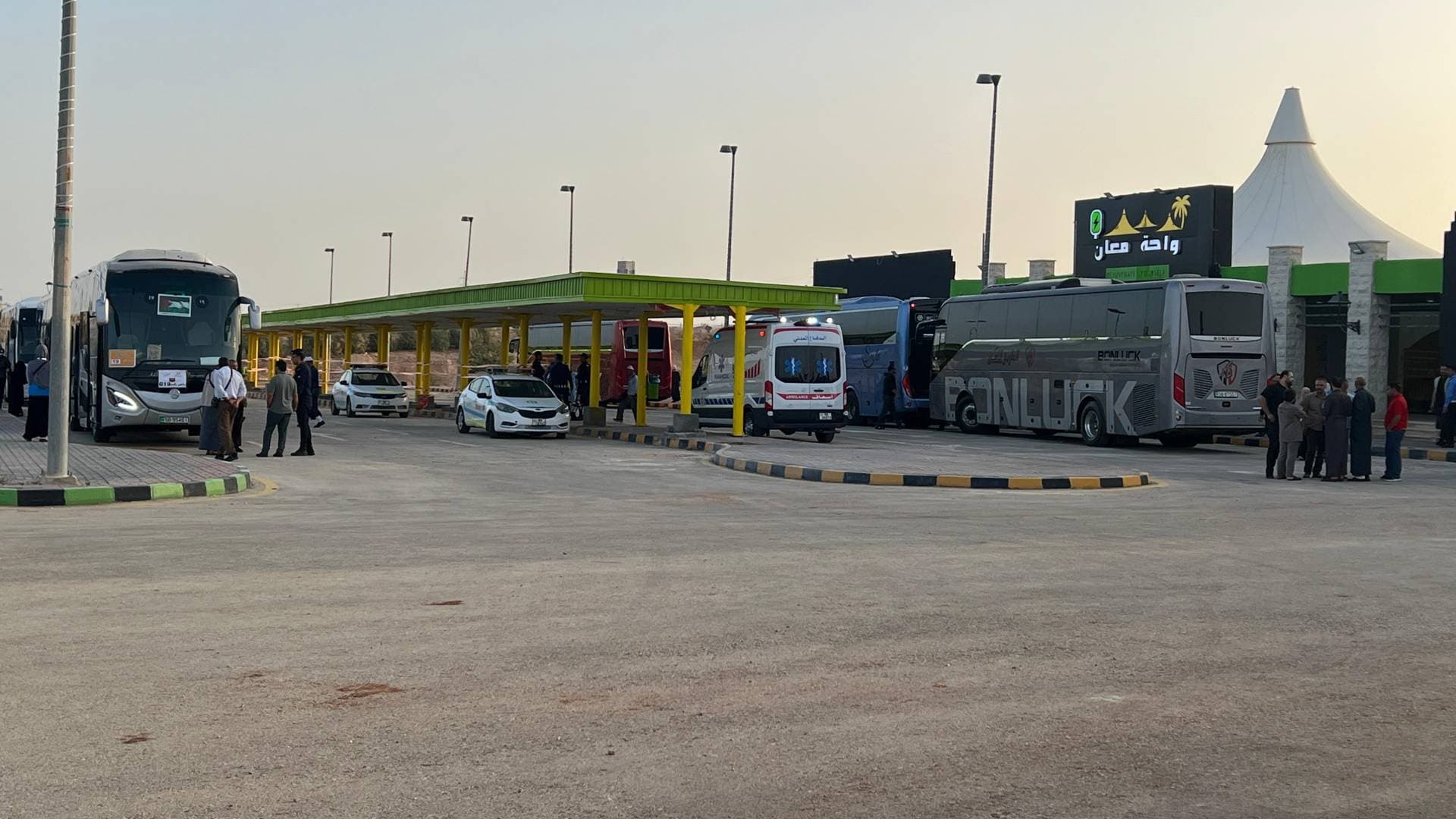 بالفيديو.. واحة حجاج مدينة معان تستقبل الدفعة الأولى من حجاج الضفة الغربية