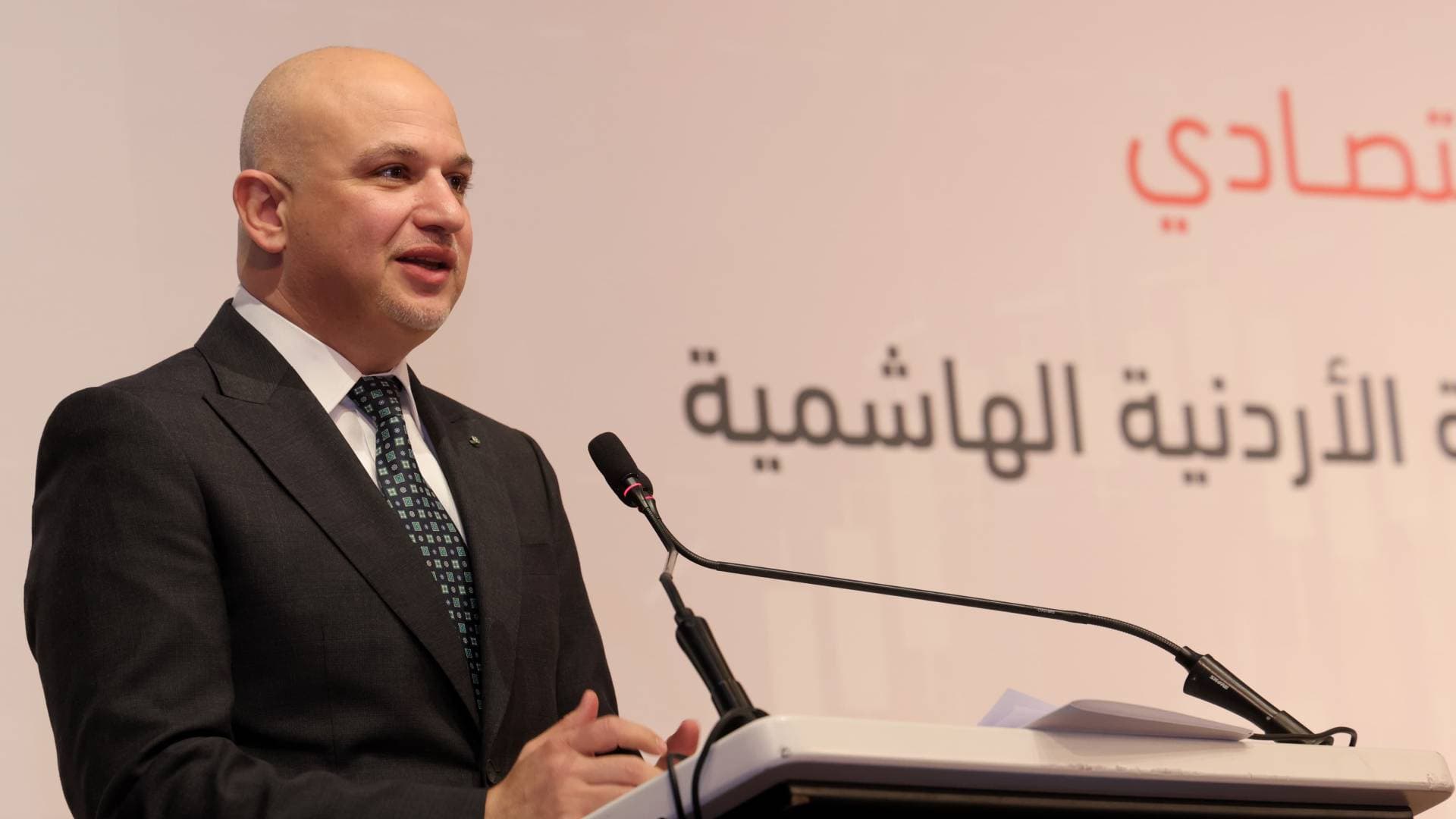وزير الاستثمار لـ"رؤيا": قرب "الطفيلة الصناعية" من العقبة تعزز مكانتها بالتصدير