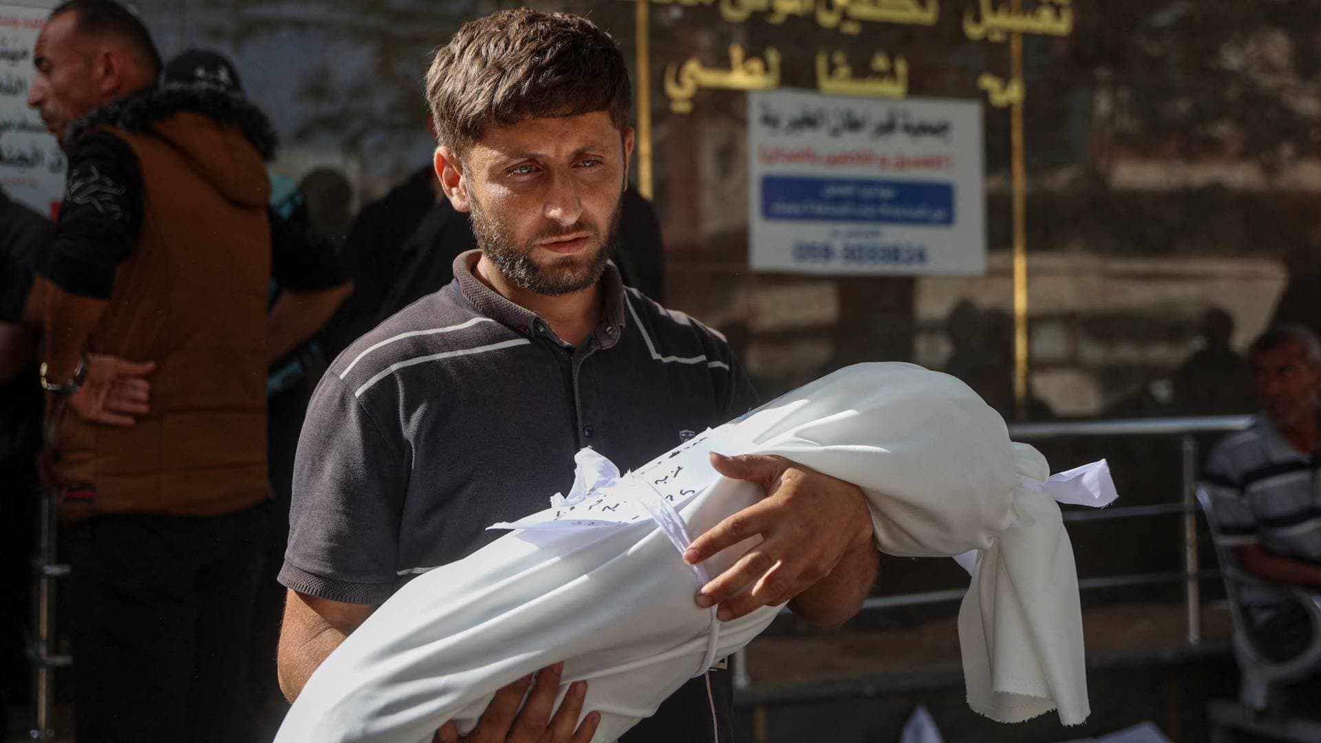 "اليونيسف" تكشف حصيلة الأطفال الشهداء والجرحى في غزة منذ بدء العدوان