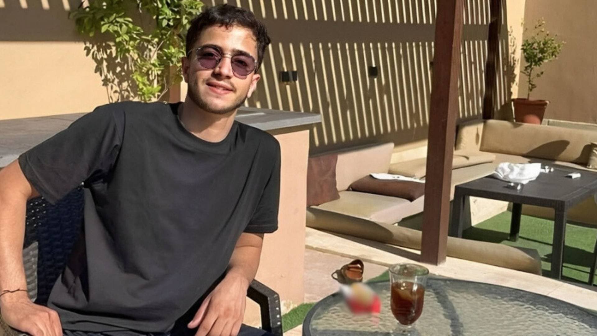 حزن  على وفاة الشاب عبادة عرابي ..وعائلته تؤكد ثقتها بالأجهزة الامنية