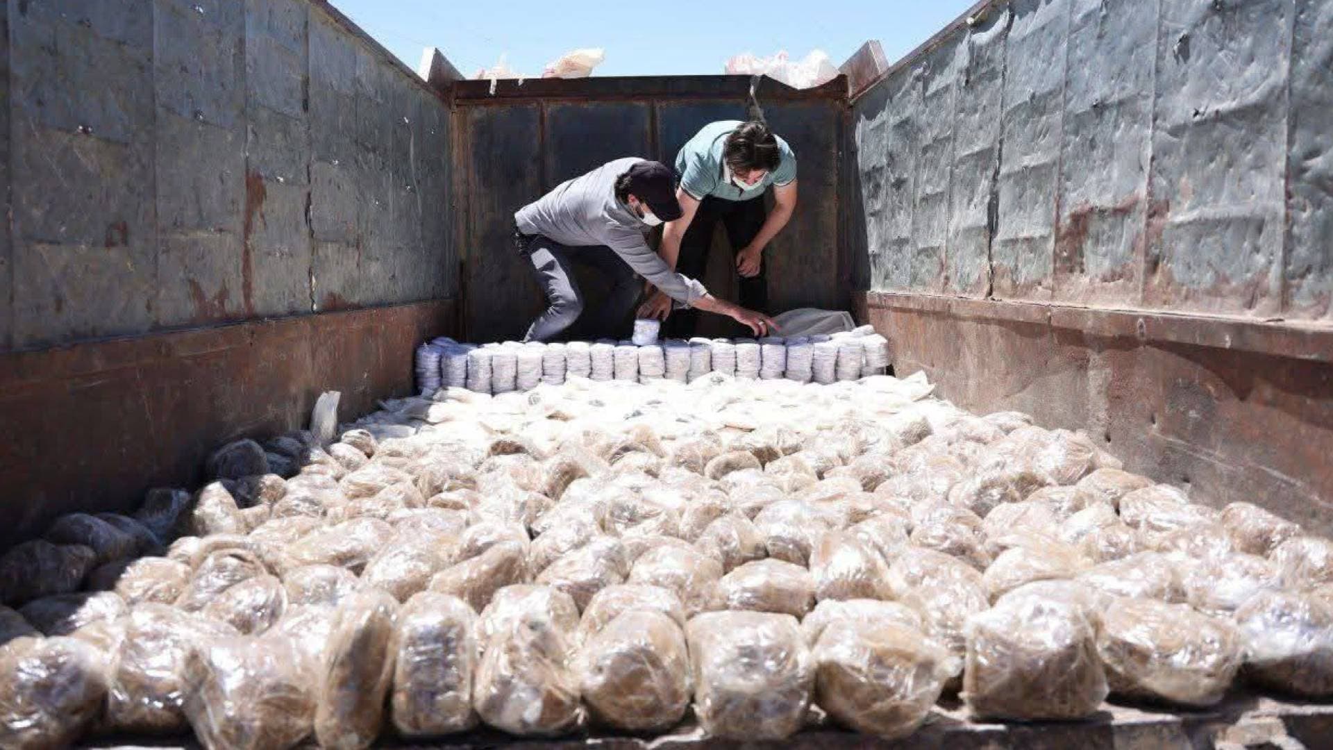 الداخلية السورية: ضبط نصف مليون حبة كبتاغون في سيارة قادمة من لبنان