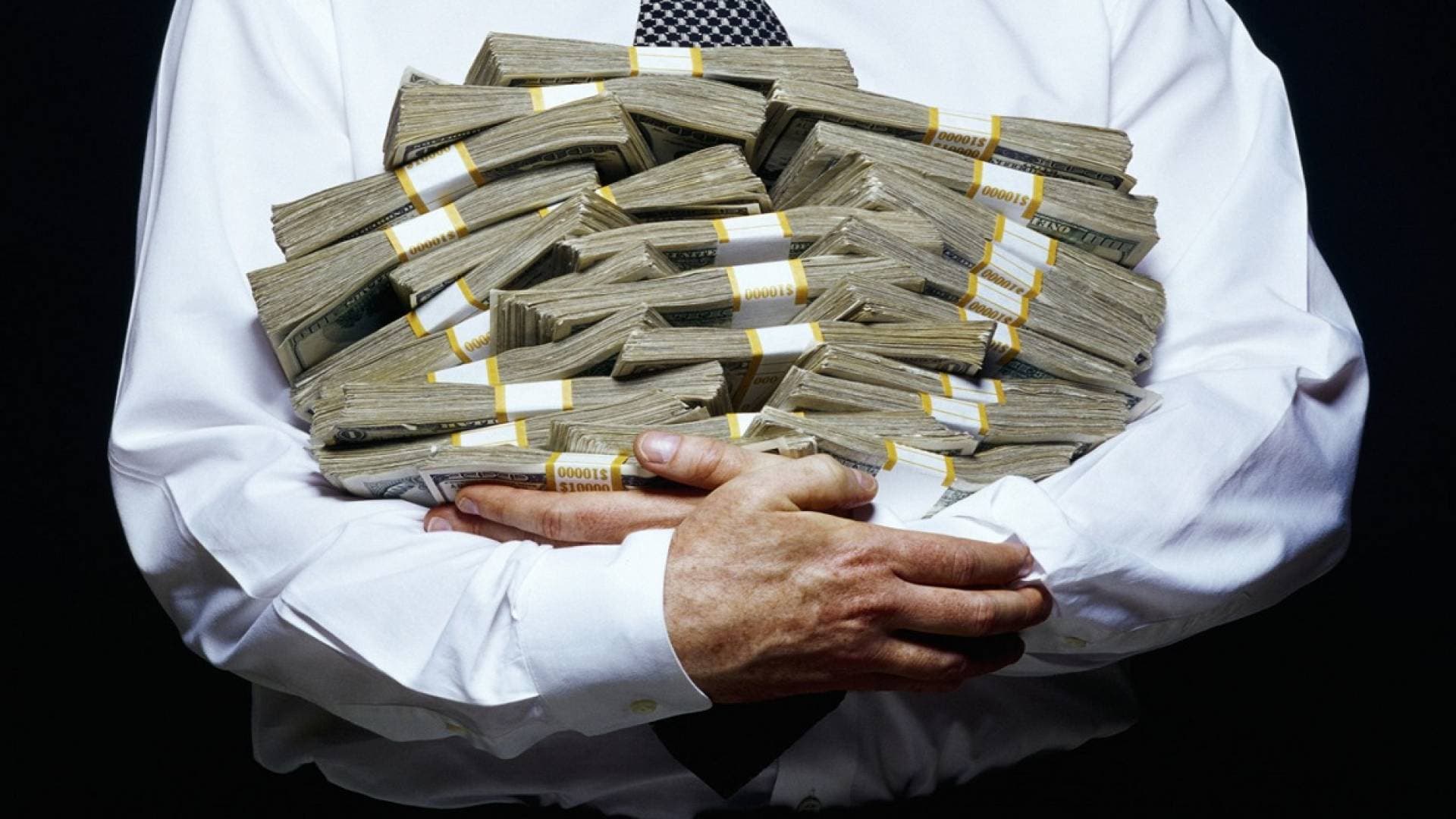 بعيدا عن الحظ والميراث.. ماذا يقول العلم والخبراء عن صناعة الثروة لتصبح مليونيرا؟
