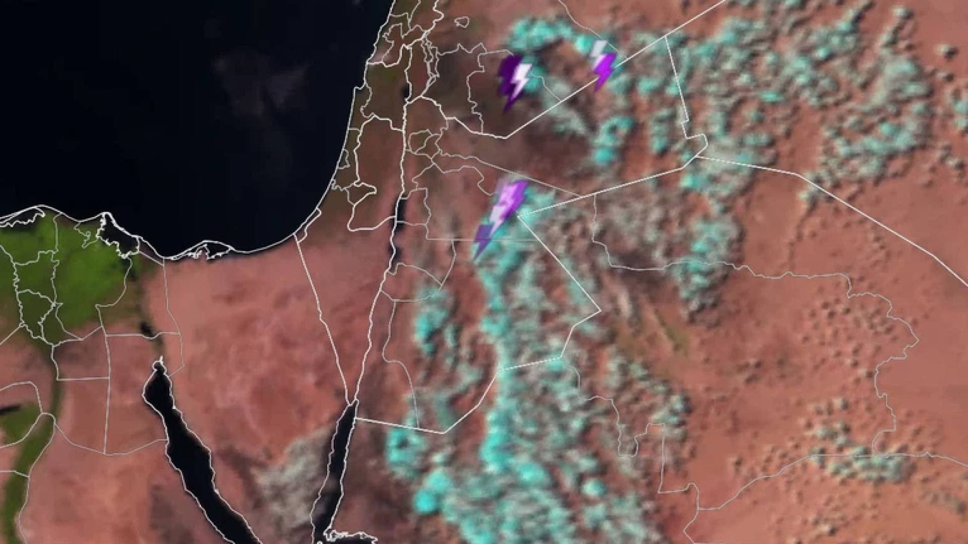 طقس العرب: سحب رعدية وعواصف رملية تؤثر على أجزاء من شرق المملكة