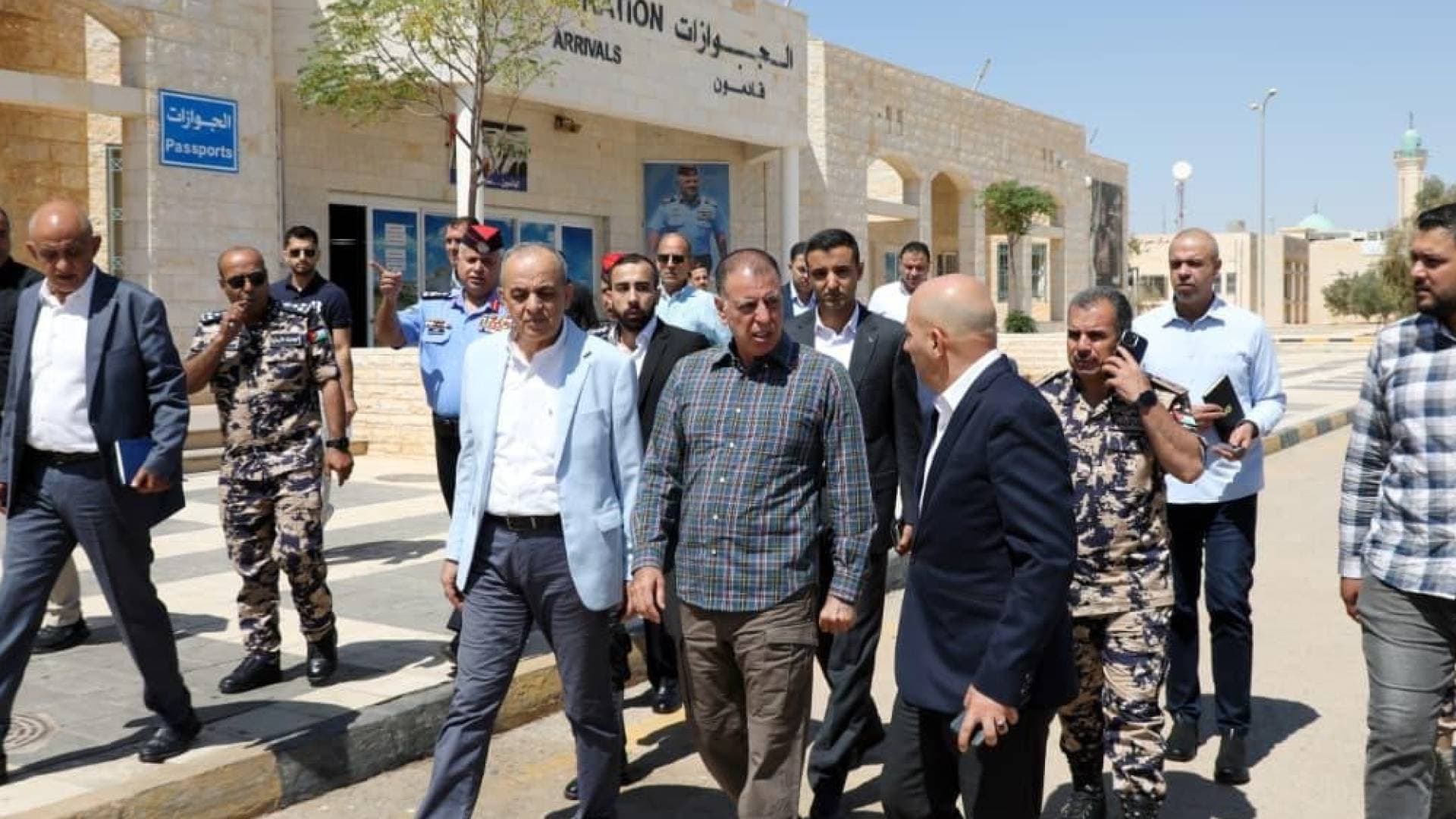 وزيرا الداخلية والسياحة يتفقدان حدود العمري لتعزيز التجربة السياحية للقادمين
