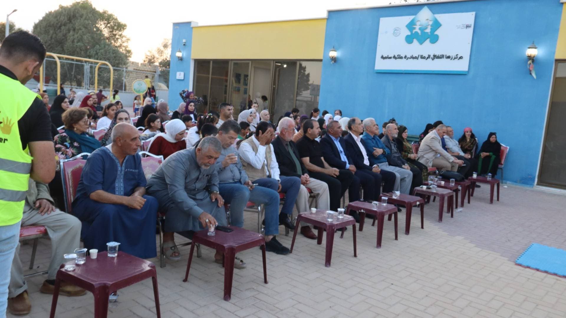 مركز زها الثقافي في الرمثا يعرض مخرجات النادي الصيفي الرابع بمشاركة واسعة من المجتمع المحلي - صور