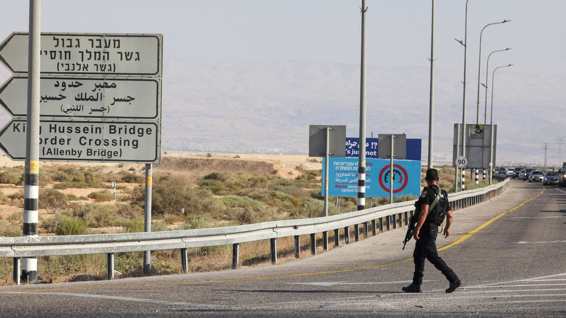 بيان من الخارجية الأردنية بشأن حادثة إطلاق النار على الطرف الآخر من جسر الملك الحسين- "اللنبي"..فيديو