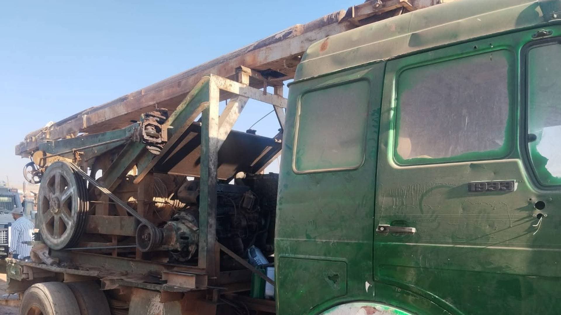 وزارة المياه: ضبط حفارة مخالفة واعتداء على خط رئيسي في الرمثا
