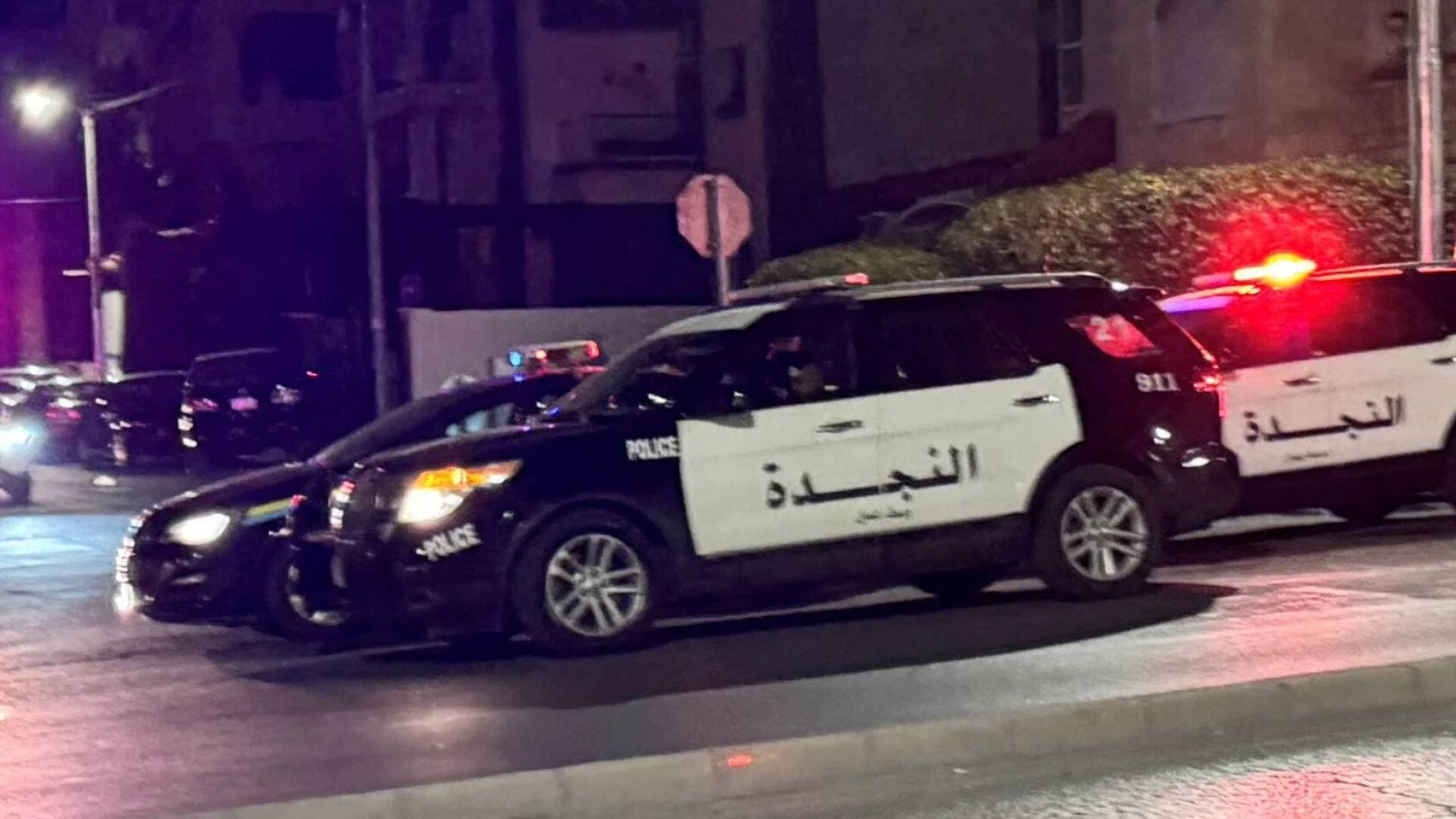 "لم يكن نداء الواجب فقط".. كيف تحولت دورية سير في المفرق إلى مهمة إنقاذ إنسانية؟