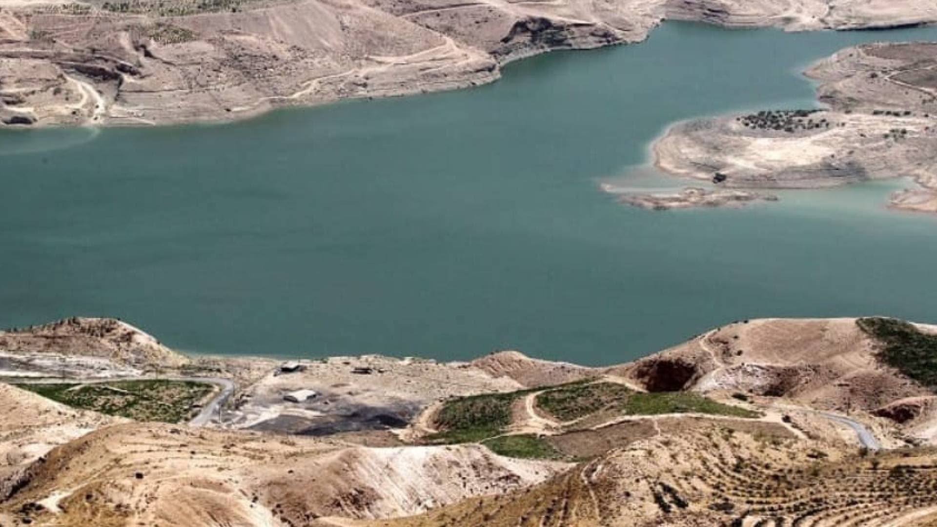 وزير المياه يتسلم تقرير جاهزية السدود ويوعز بالاستعداد الكامل للموسم الشتوي