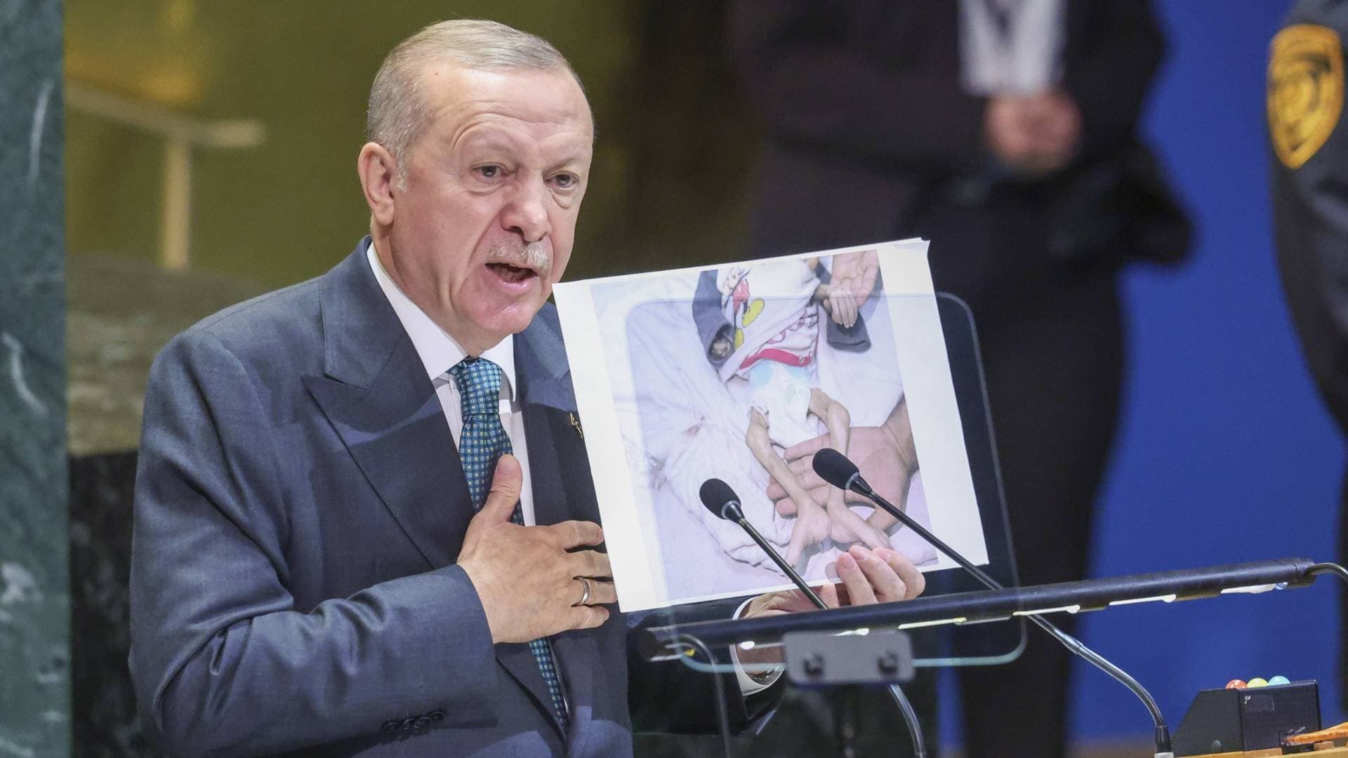 أردوغان يرحب برد حماس على خطة غزة ويصفه بالخطوة البناءة نحو سلام دائم