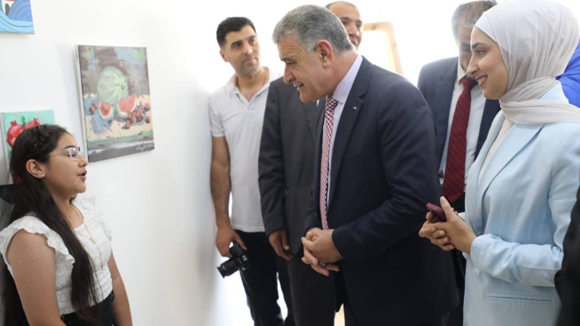 مادبا تحتفي بتخريج الفوج الأول من مركز الفنون الجميلة وتؤكد على دعم المواهب الشابة