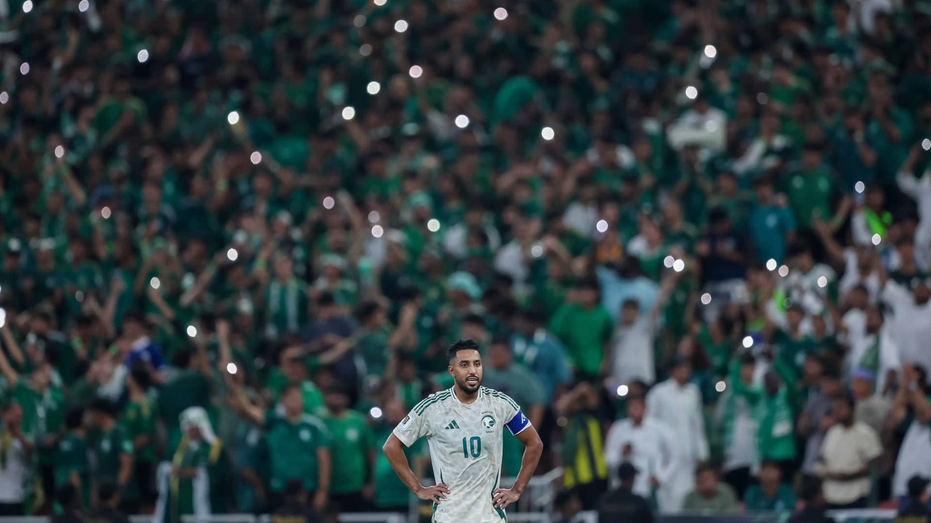 التعادل السلبي يحسم الشوط الأول بين العراق والسعودية في تصفيات كأس العالم 2026