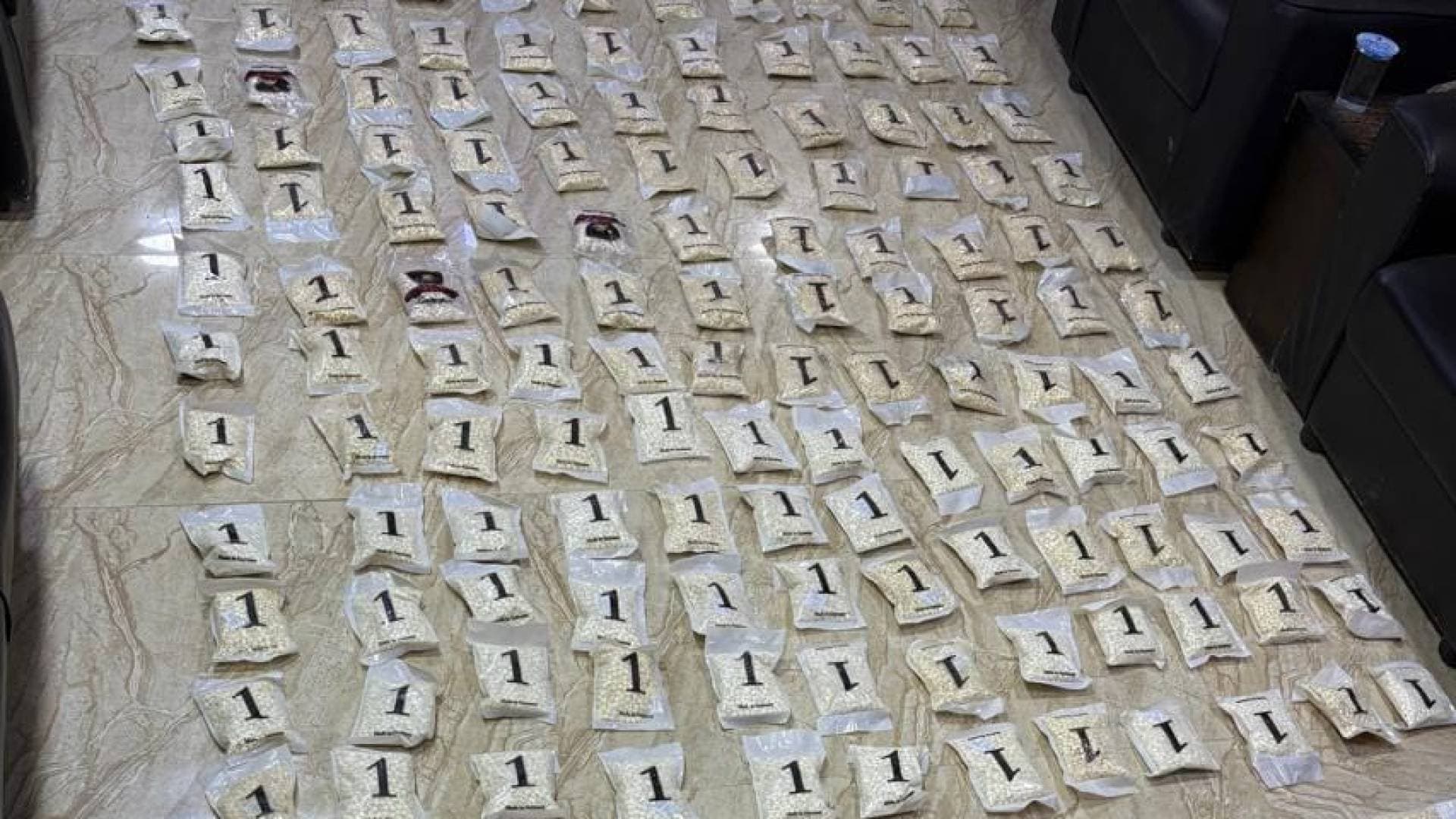 الجيش العربي: المنطقة العسكرية الشرقية تحبط محاولتي تهريب كمية كبيرة من المواد المخدرة بواسطة بالونات