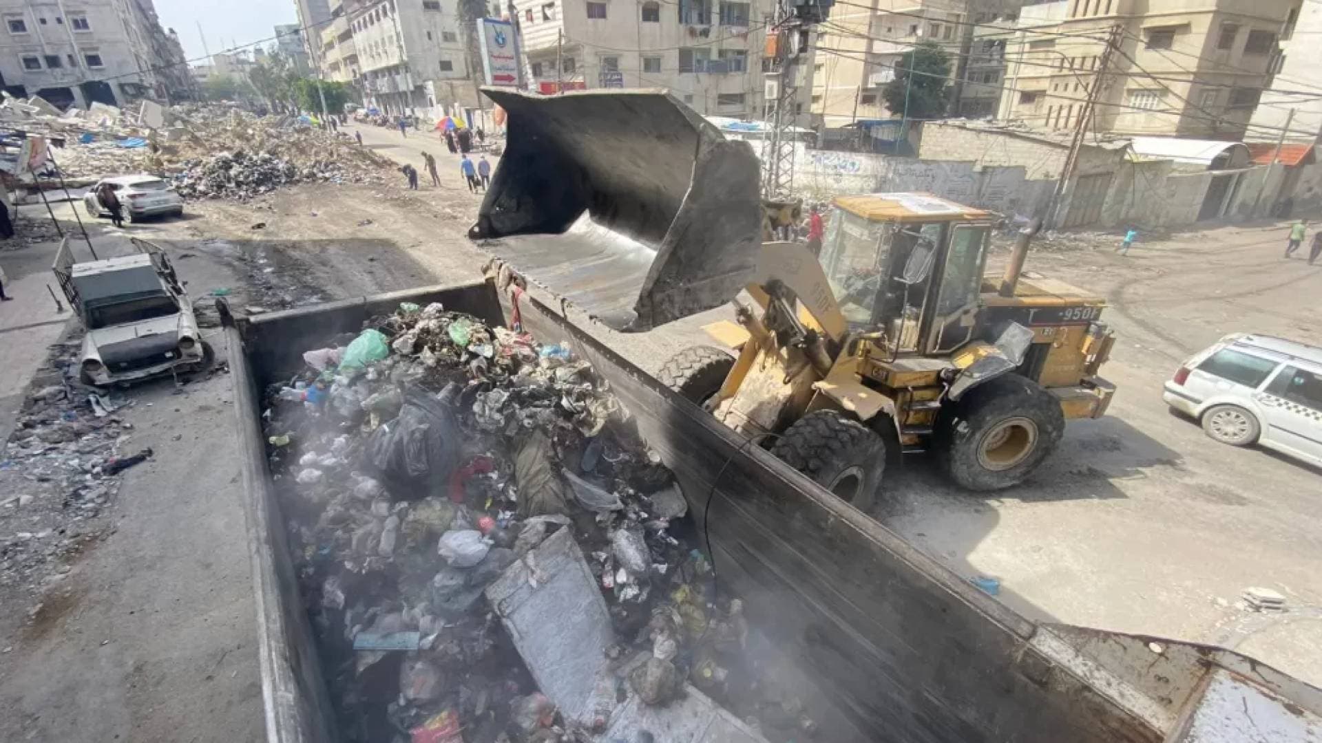 الأمم المتحدة: إدارة النفايات الصلبة في غزة تحد كبير لإعادة الإعمار