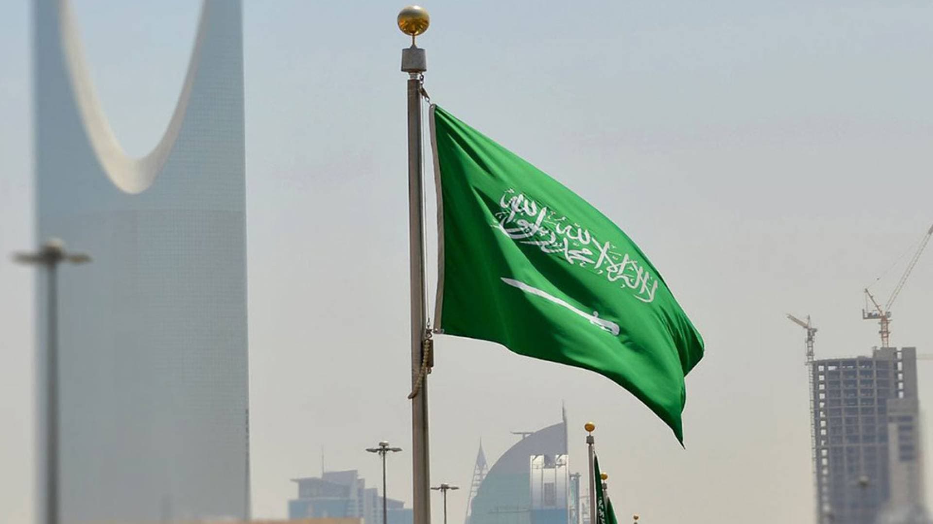 كشف قضايا فساد في السعودية: موظف مستشفى استولى على 1.25 مليون ريال ورشوة مقابل التوظيف