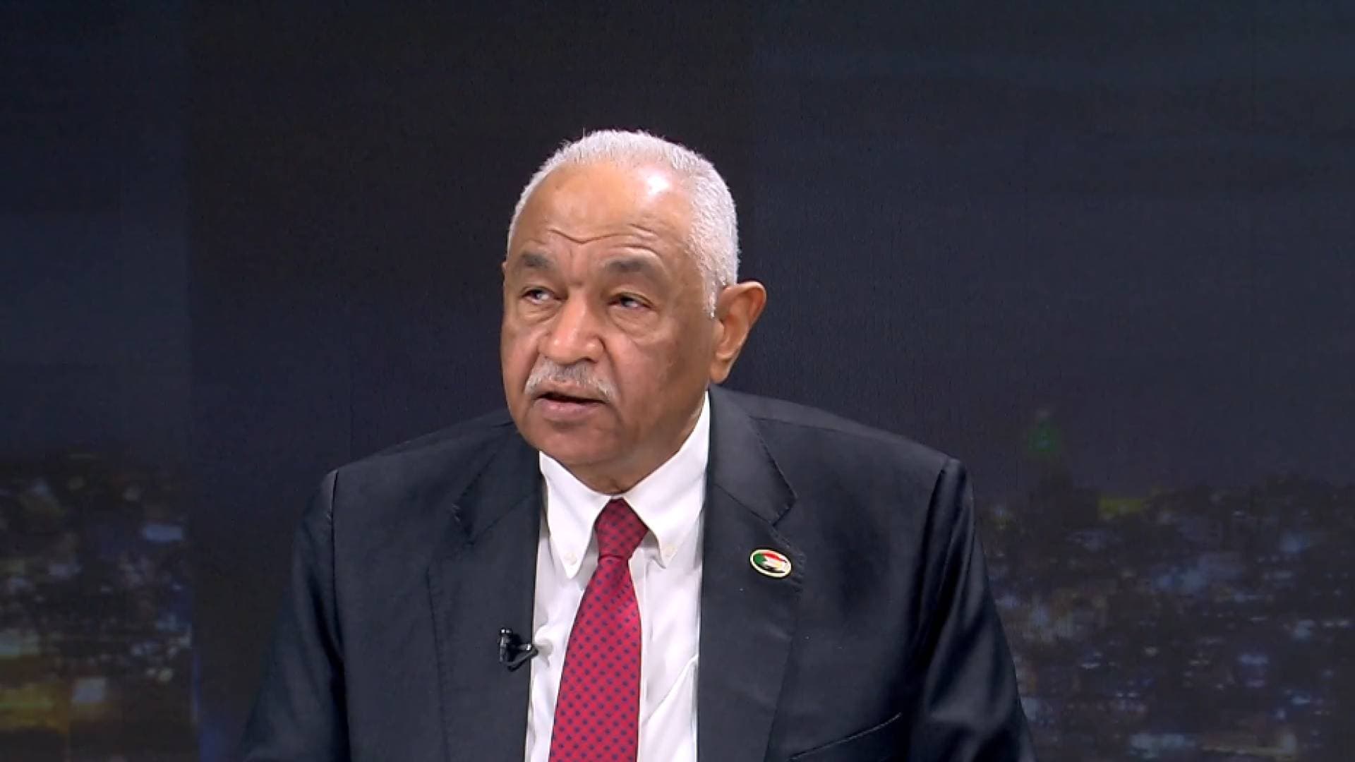 السفير السوداني في عمان يدين أعمال الدعم السريع في الفاشر ويدعو لتصنيفها مليشيا إرهابية
