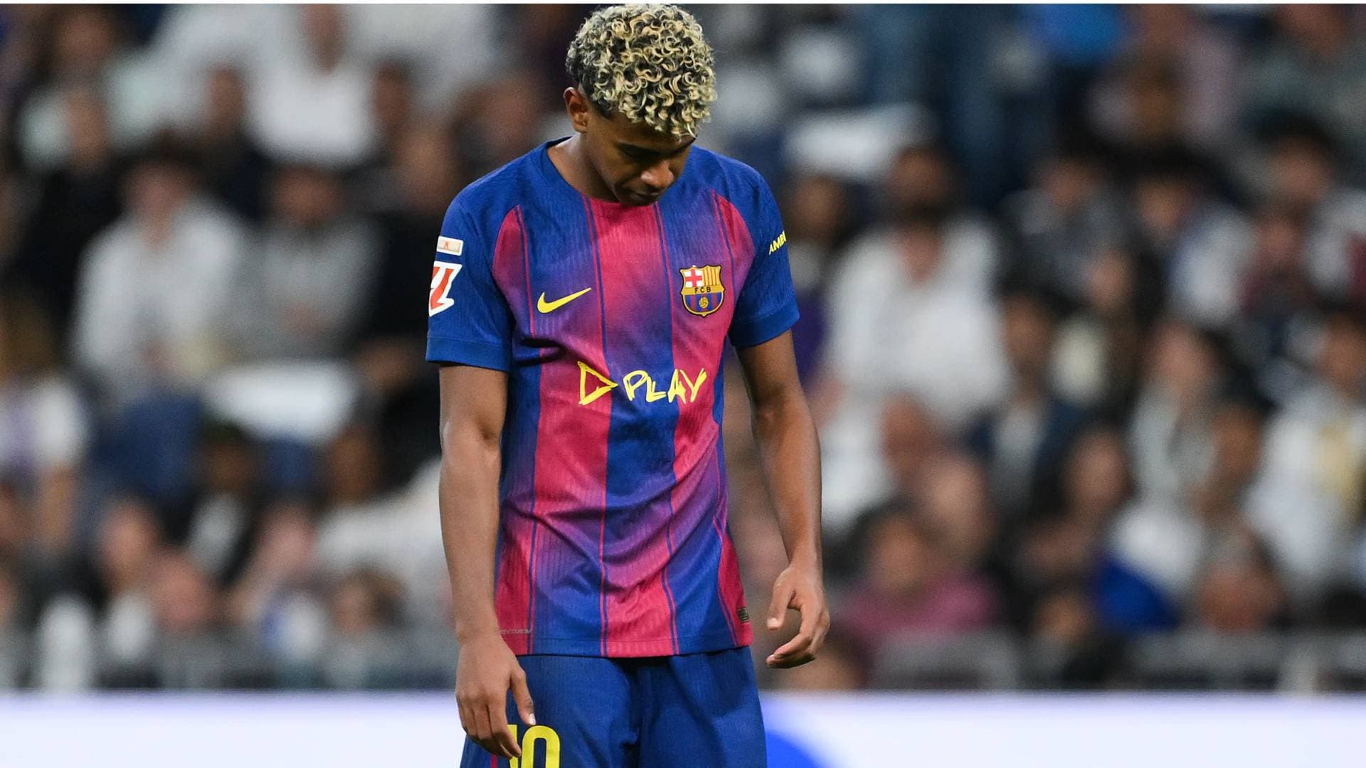 كواليس انفصال  لامين يامال عن نيكي نيكول  تهز برشلونة