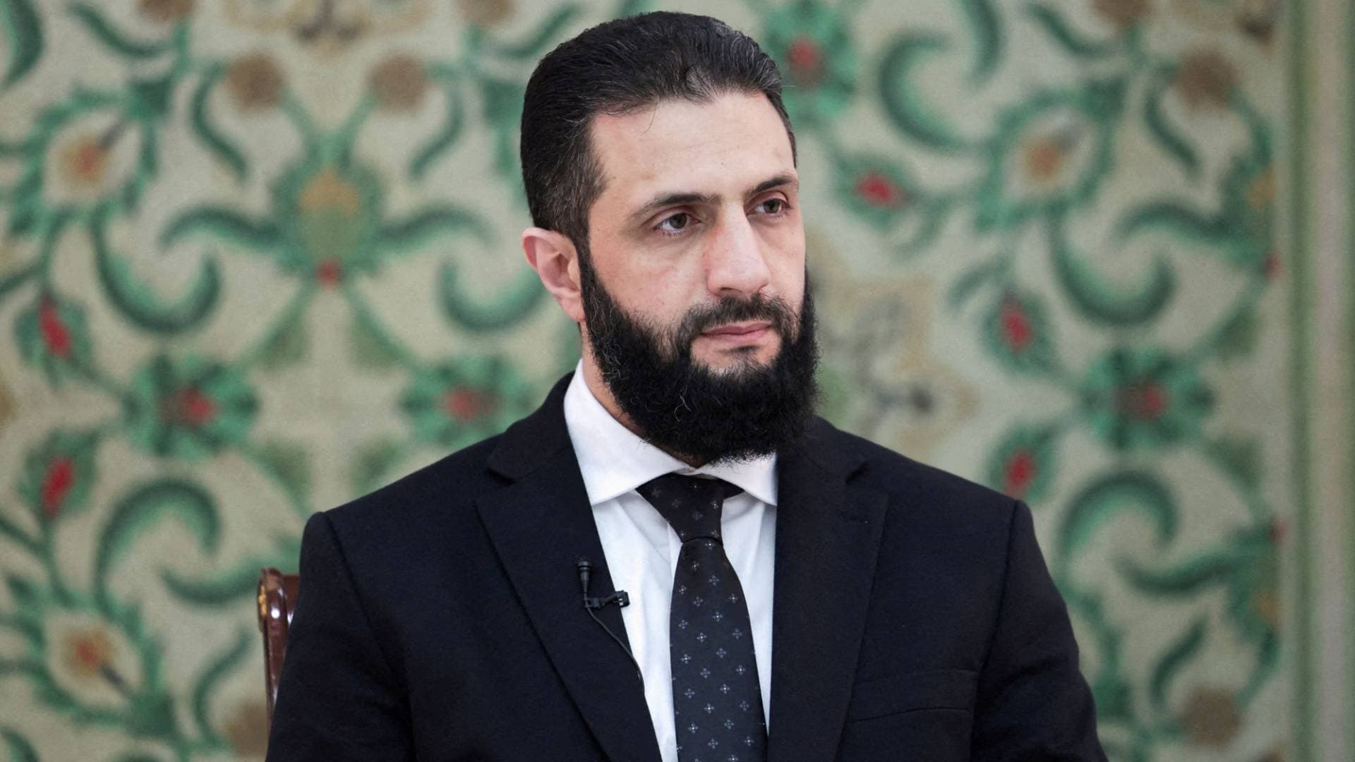 الشرع: العبء الآن على الشعب السوري لإعادة بناء سوريا
