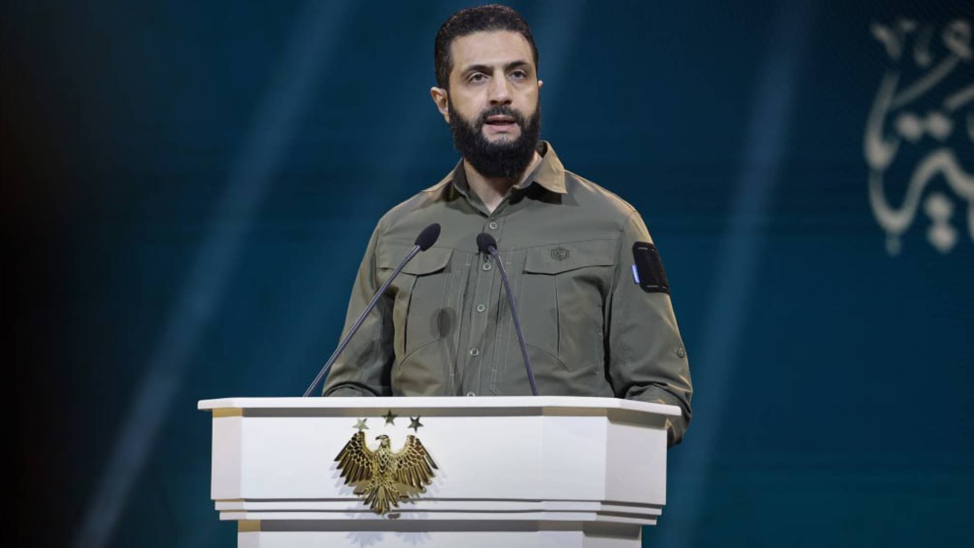 الشرع يؤكد: العدالة والمواطنة أسس سوريا الجديدة ويعلن عن قطيعة تاريخية مع حقبة الاستبداد.. فيديو