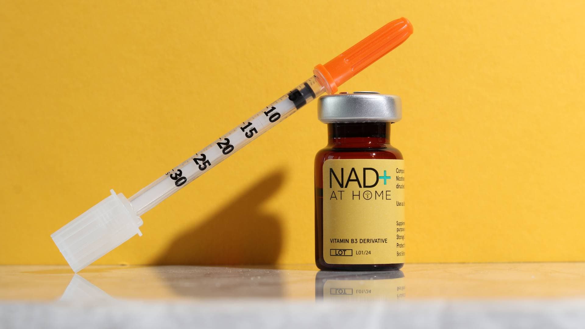 الغذاء والدواء تسحب مستحضرات NAD+ وحقن غير مرخصة من عيادتين في عمان