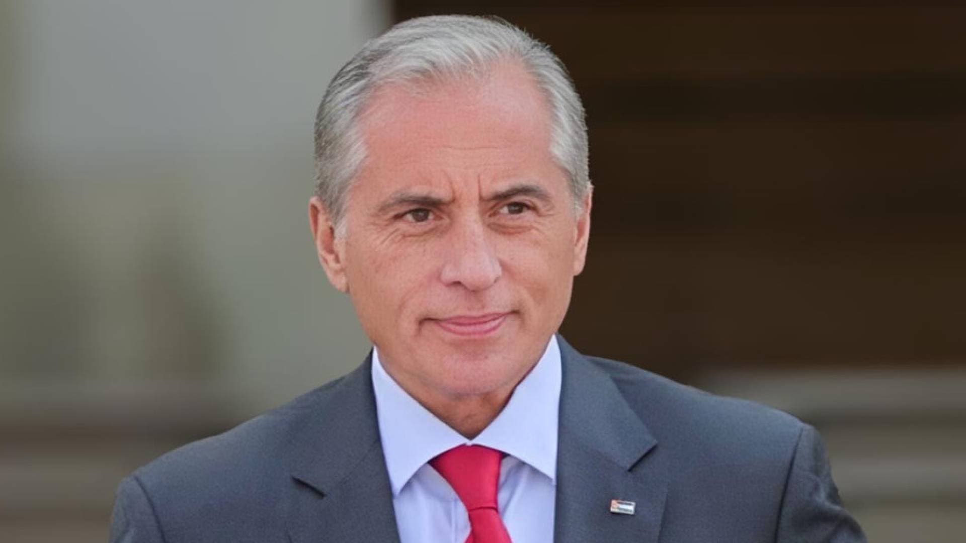رئيس الوزراء يهنئ بالعام الجديد: نسأل الله أن يكون عام خير وبركة على أردننا الغالي