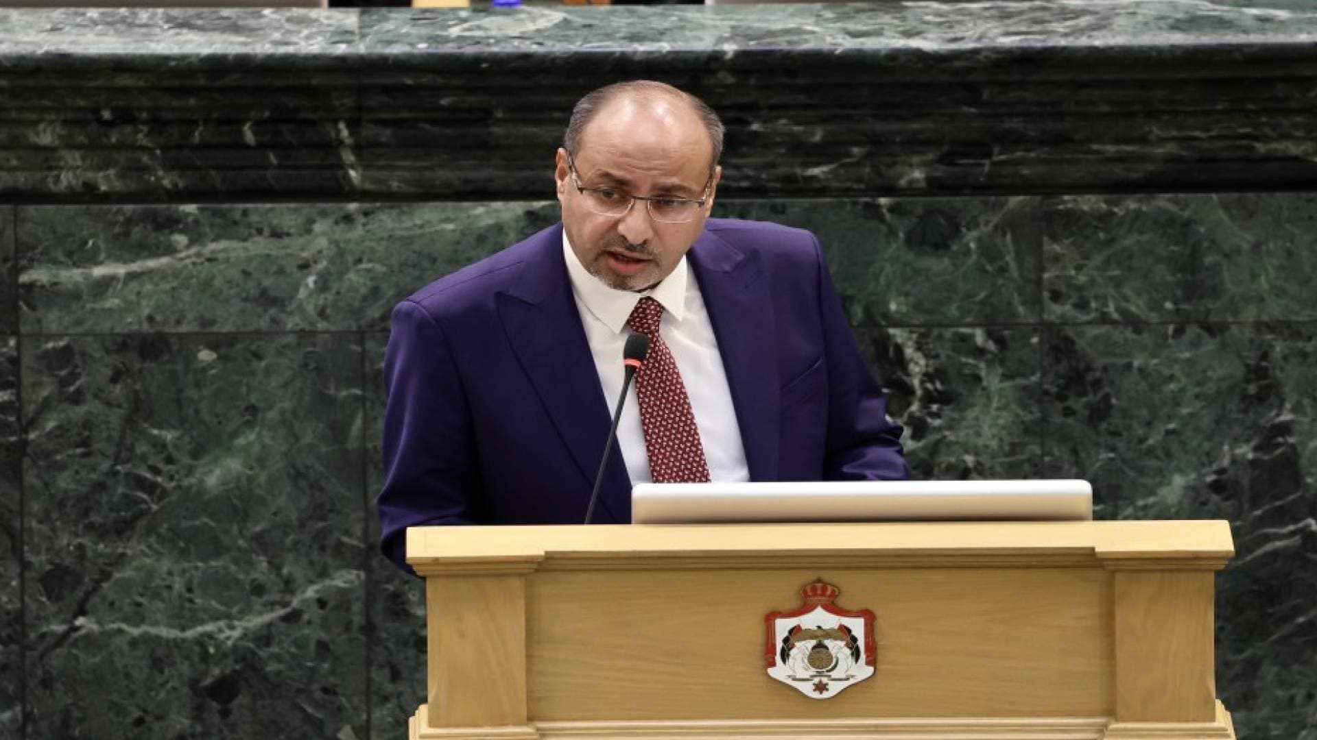 "سليحات" يؤجل مناقشة الأضرار ويطالب بمساءلة المقصرين بعد الأمطار الأخيرة