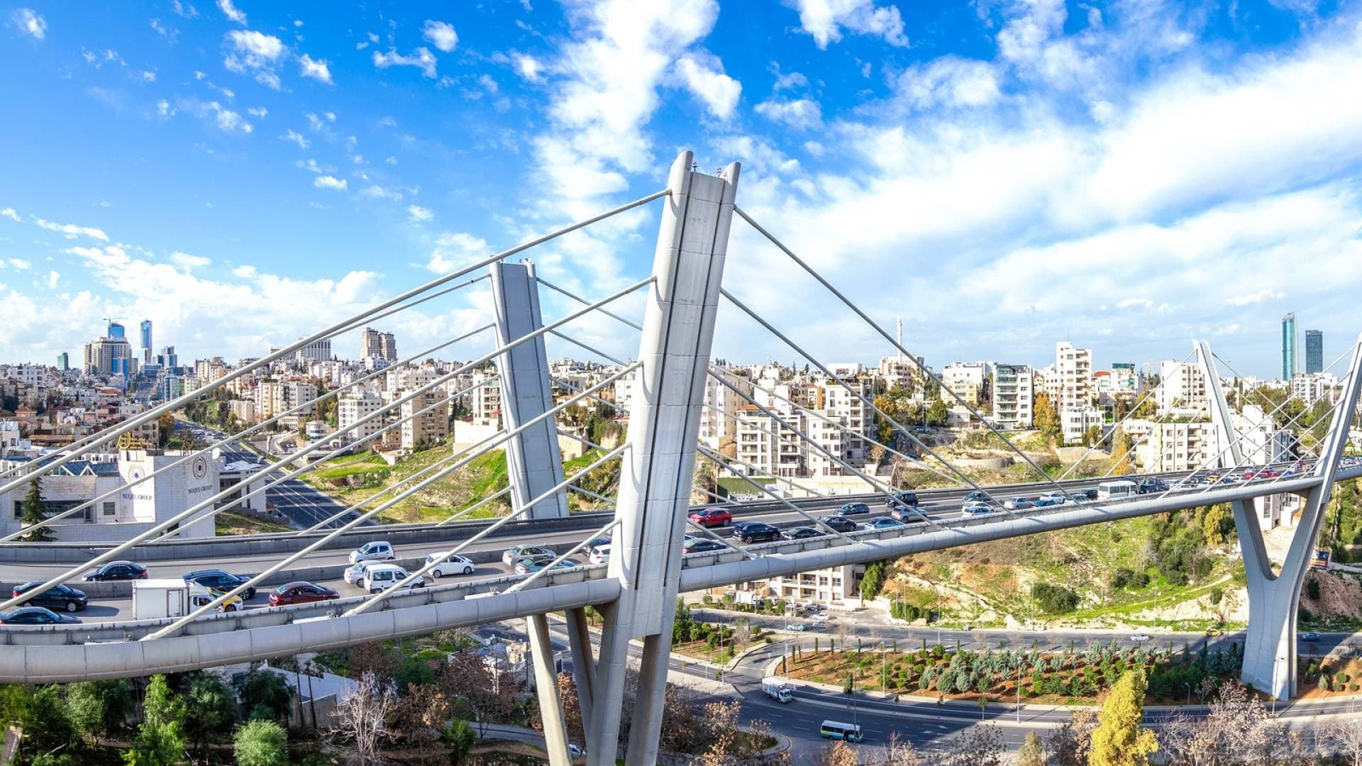 أجواء لطيفة منتصف الأسبوع وانخفاض ملموس على الحرارة الجمعة في الأردن