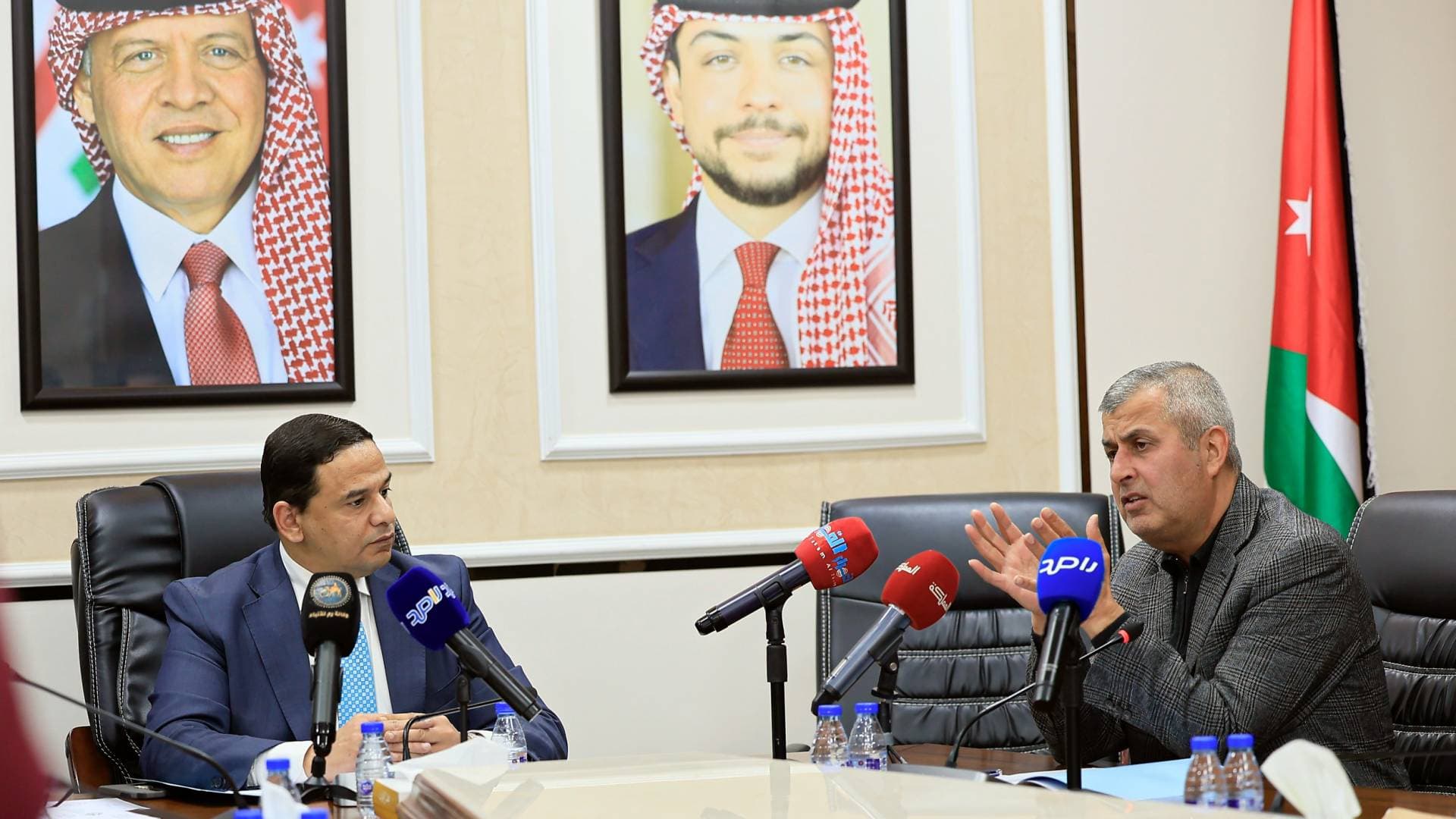 الخرابشة: حفر 80 بئرا وخط غاز من "الريشة".. وتوفير 60% من فاتورة الصناعات -فيديو